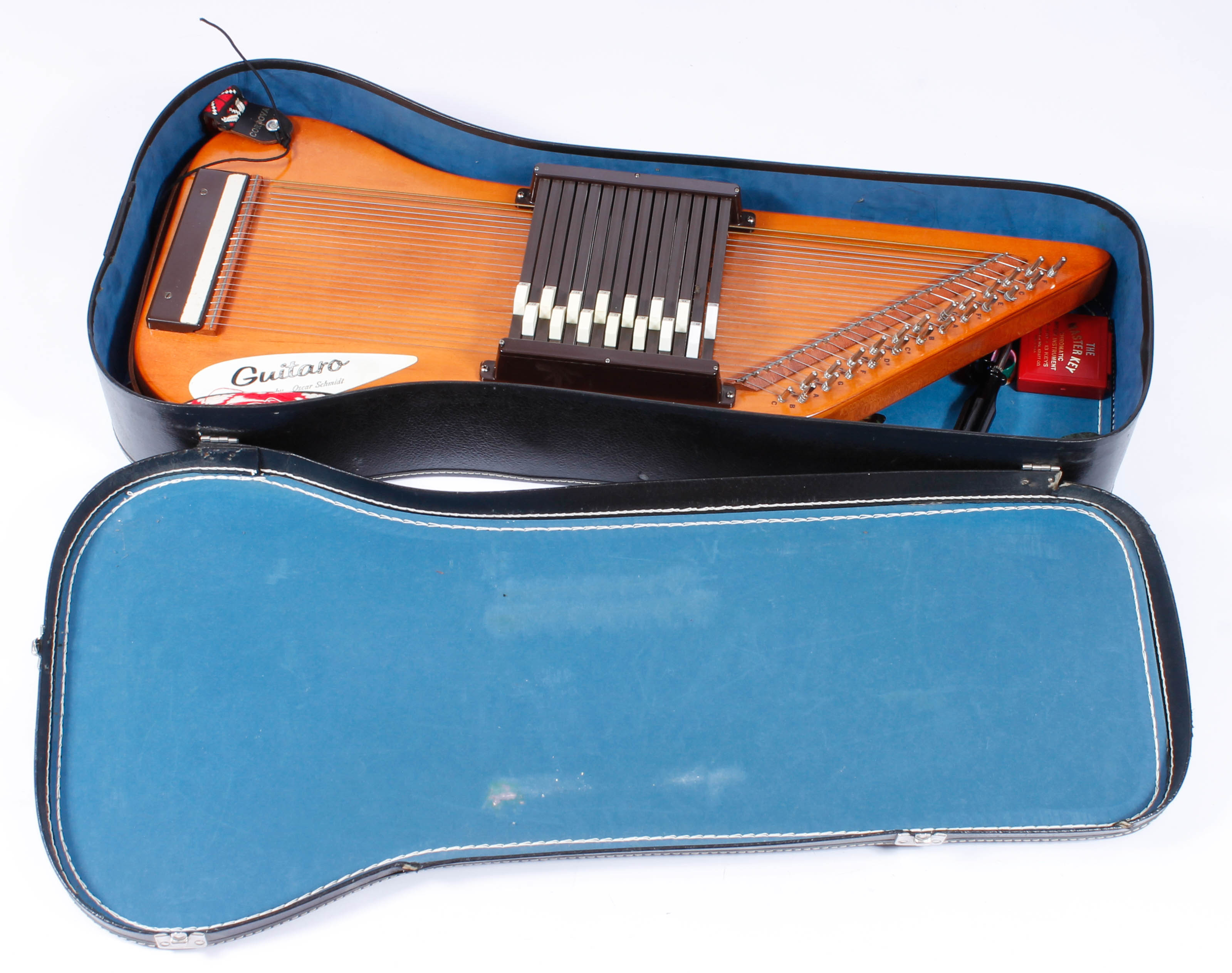 Vintage Oscar Schmidt "Guitaro" Autoharp, Case and Accessories