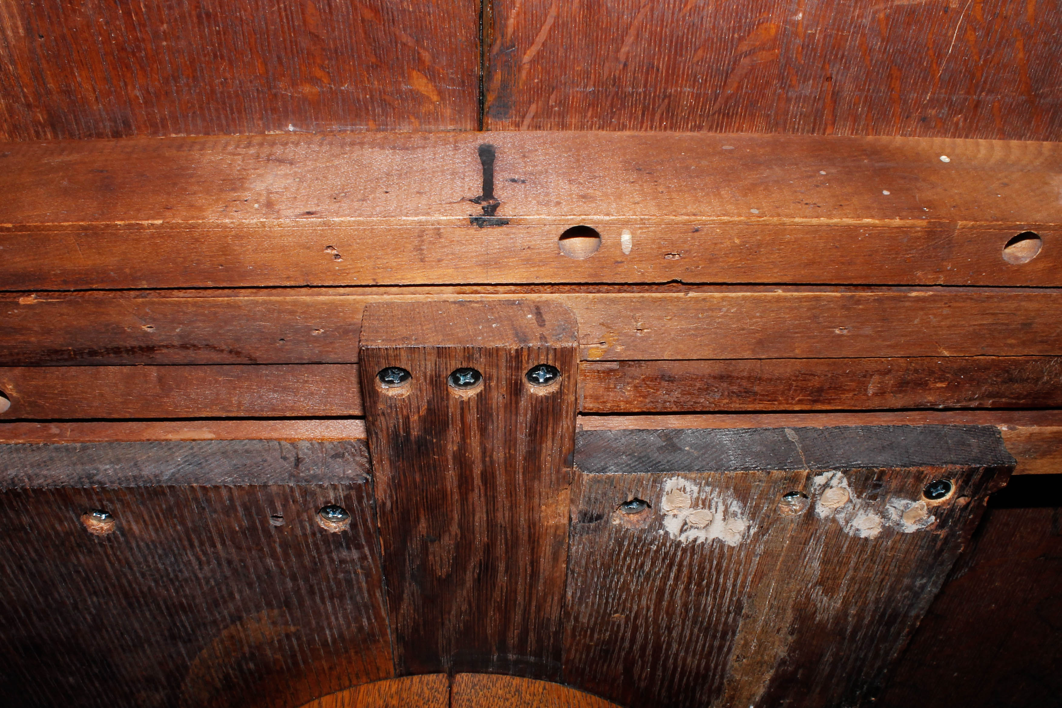 Vintage Oak Pedestal Table with Chairs