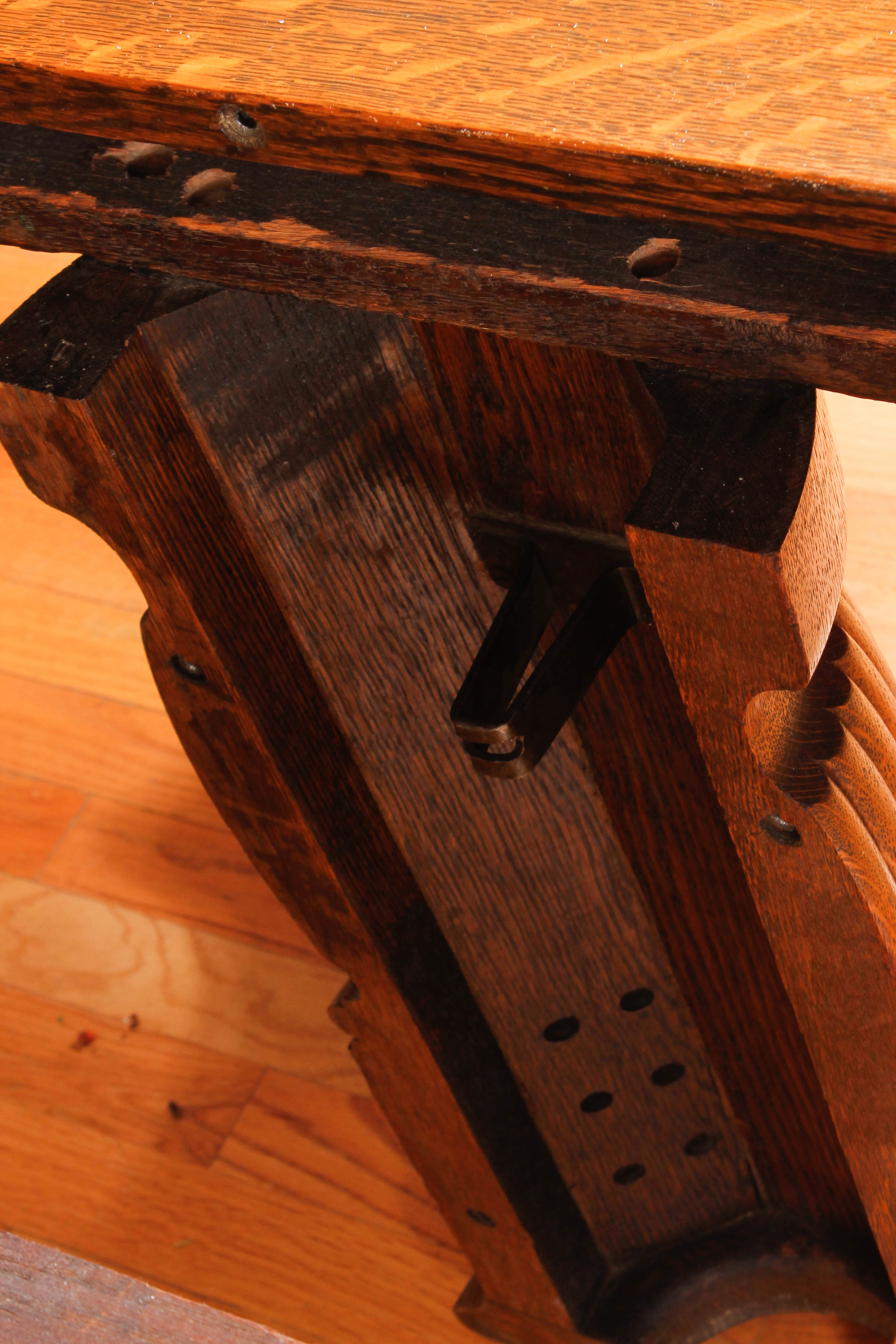 Vintage Oak Pedestal Table with Chairs