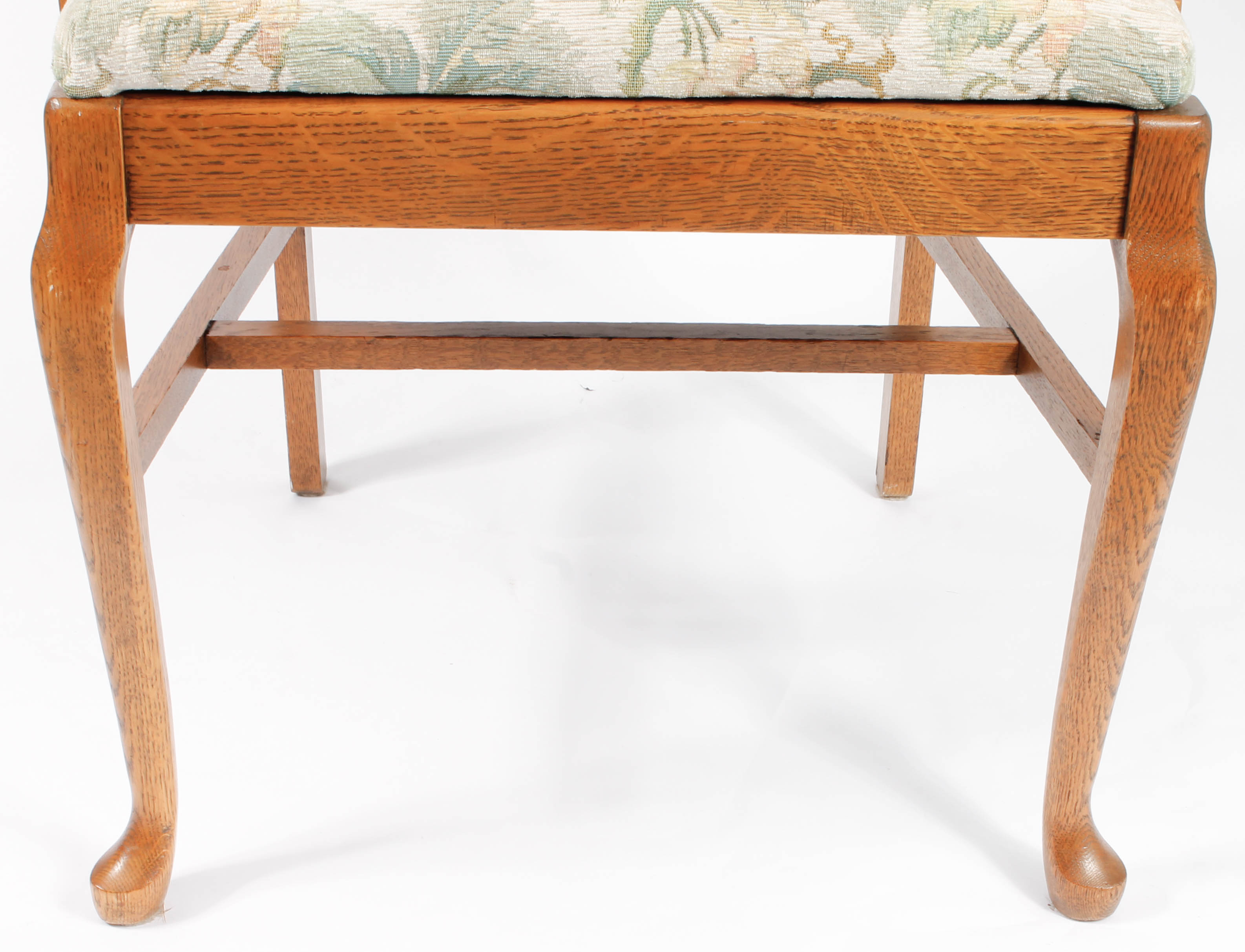 Vintage Oak Pedestal Table with Chairs