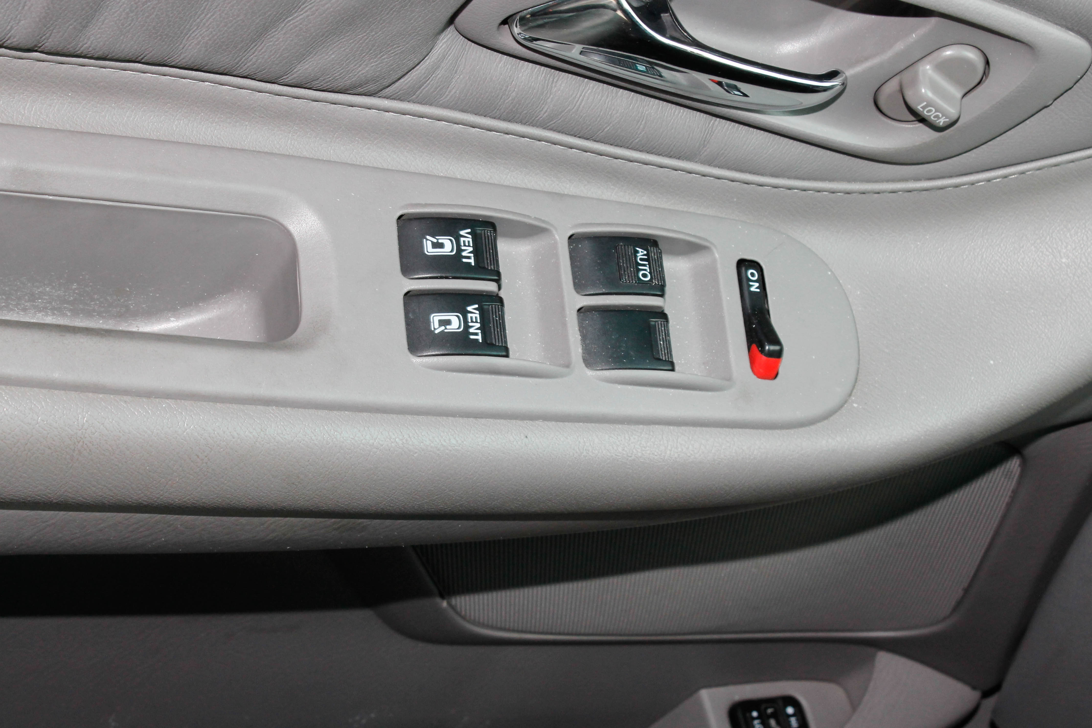 2004 Honda Odyssey Minivan