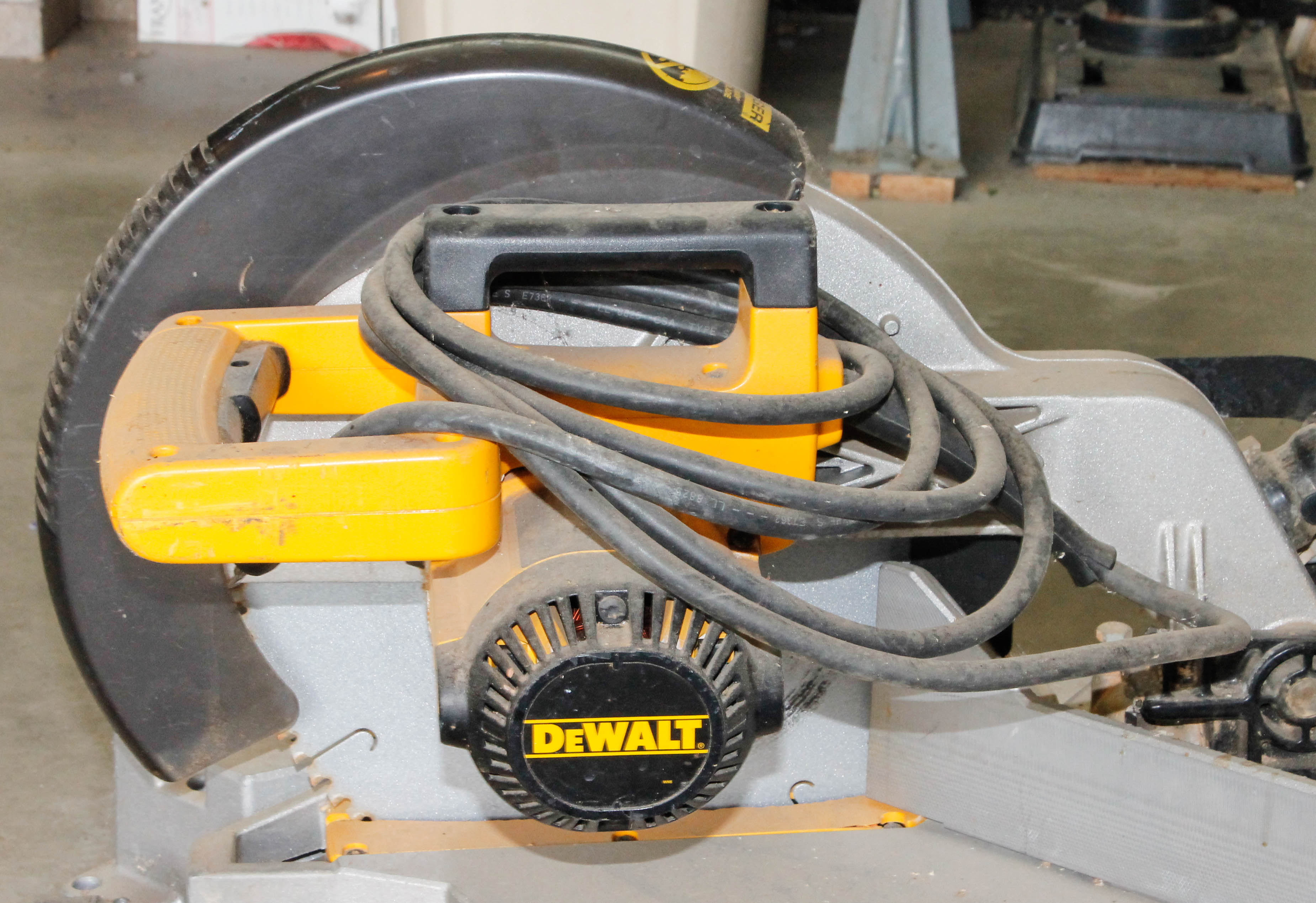 DeWalt Miter Saw