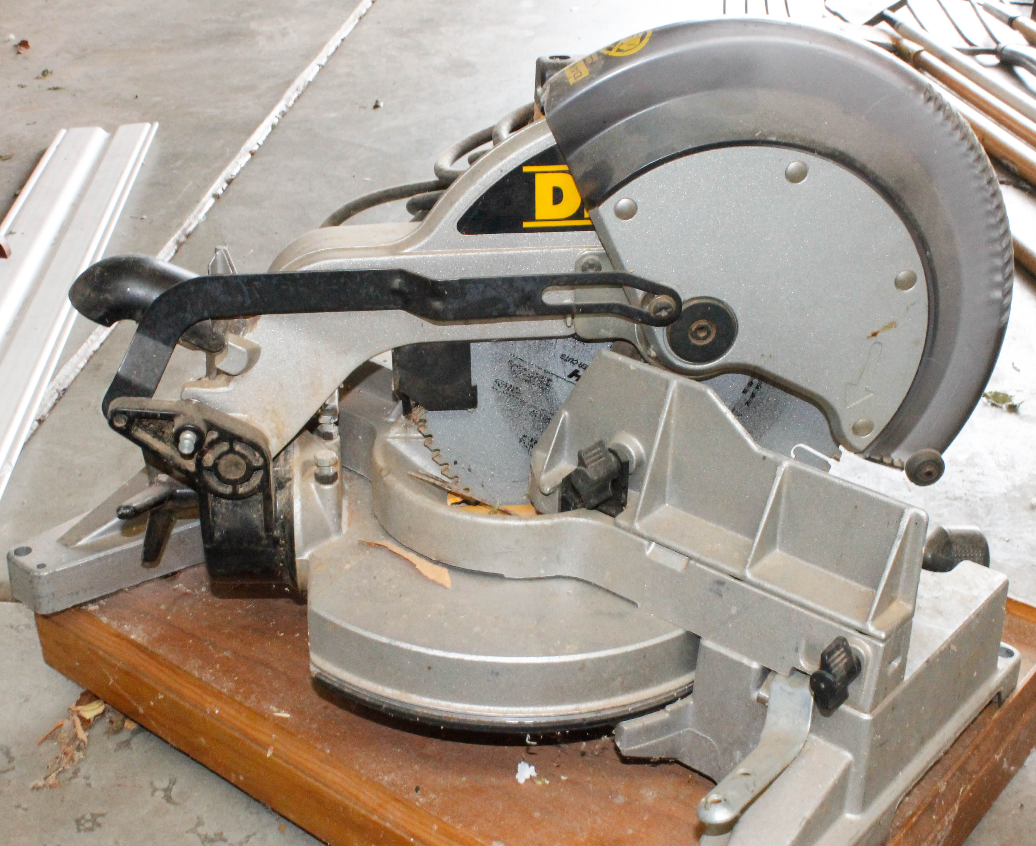 DeWalt Miter Saw