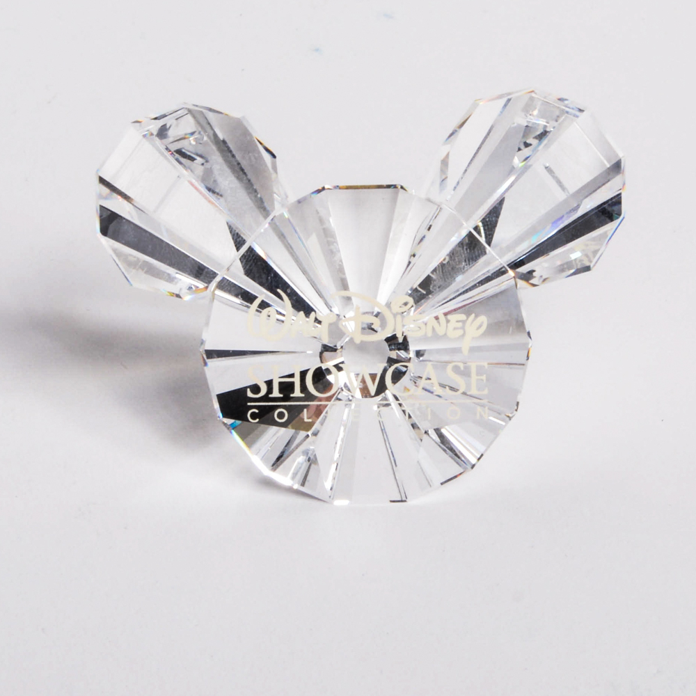 Walt Disney Showcase Collection Crystal Paperweight