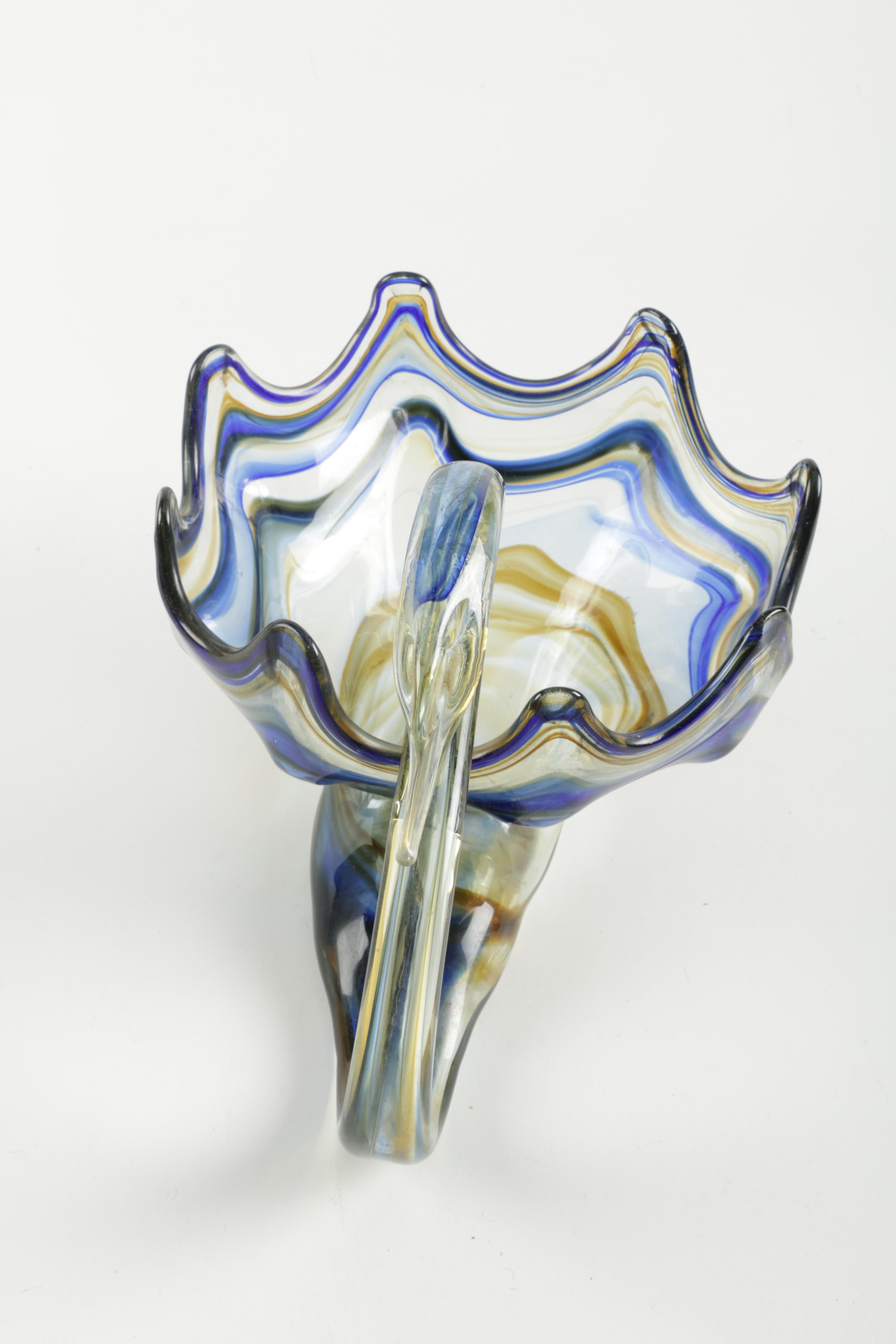 Vintage Art Glass Swan