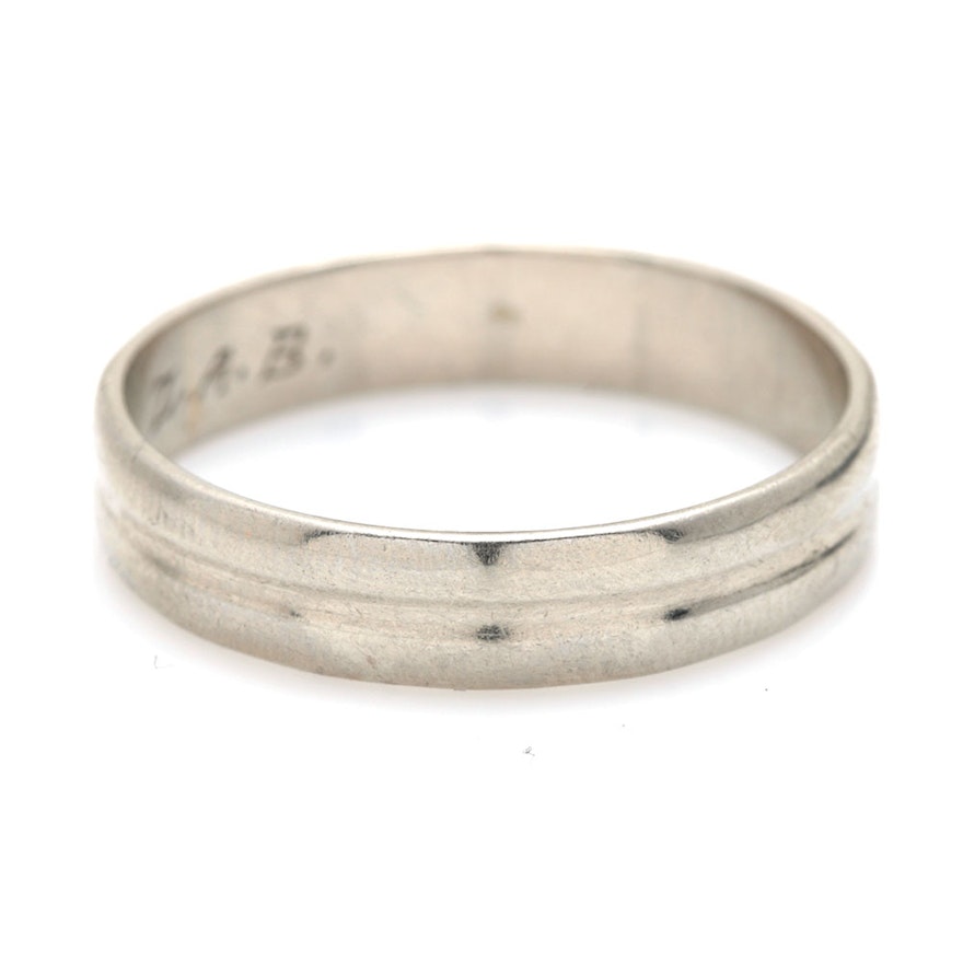 10K White Gold Band