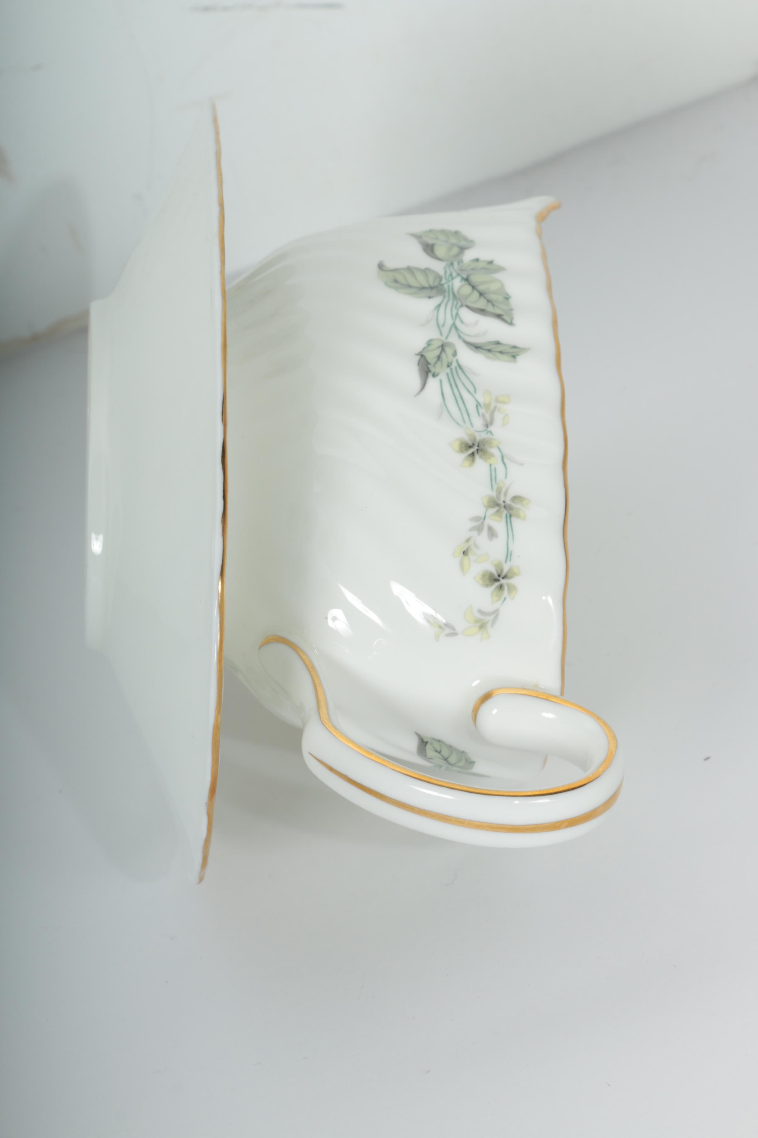 Minton "Greenwich" Bone China Set