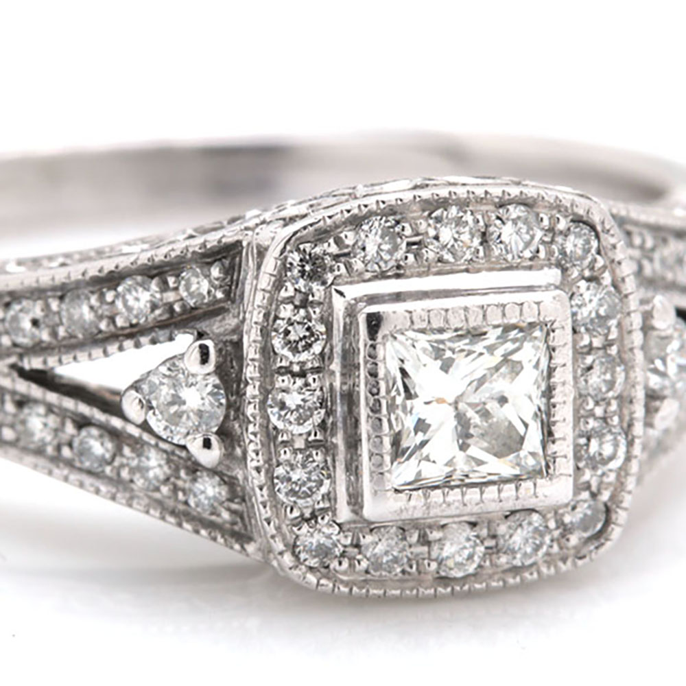 14K White Gold Diamond Ring