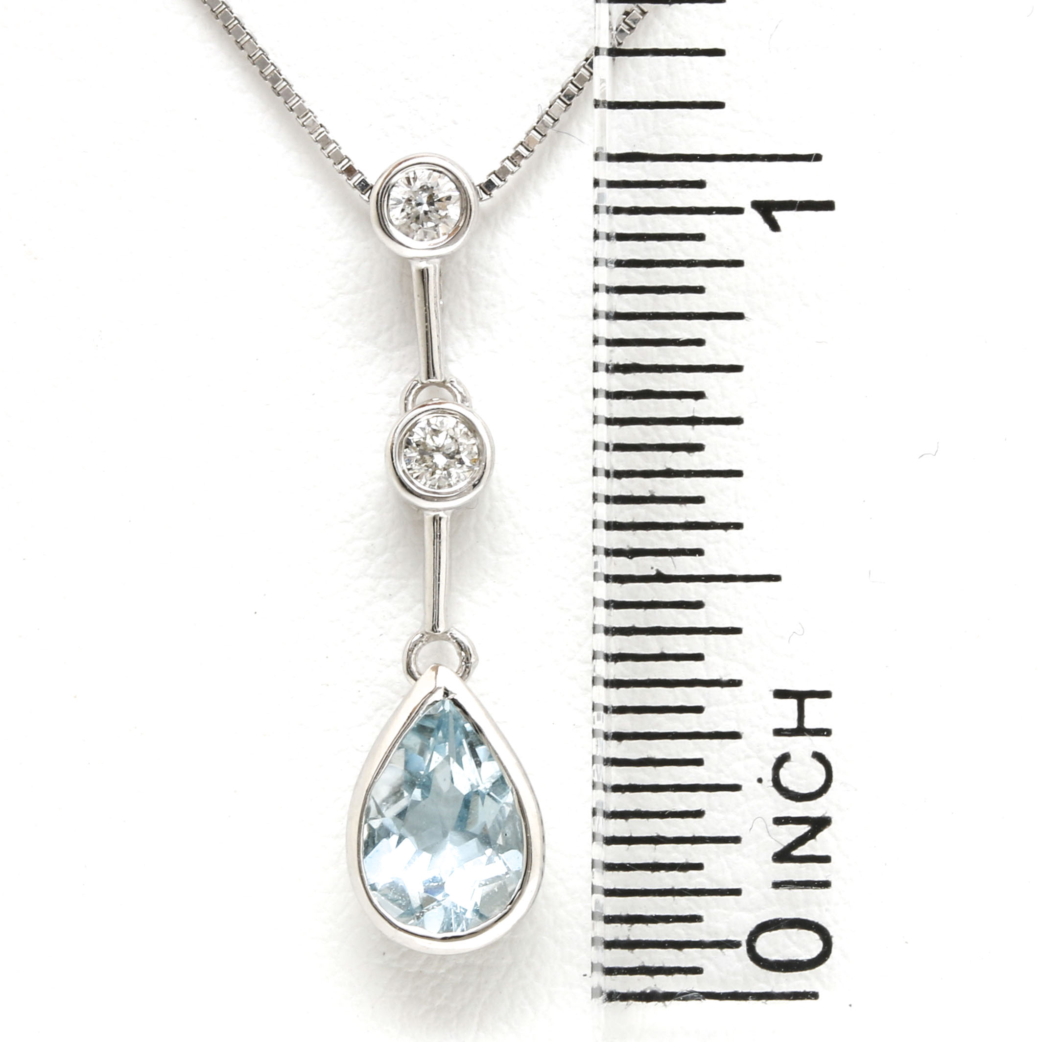 14K White Gold Aquamarine and Diamond Pendant/Necklace