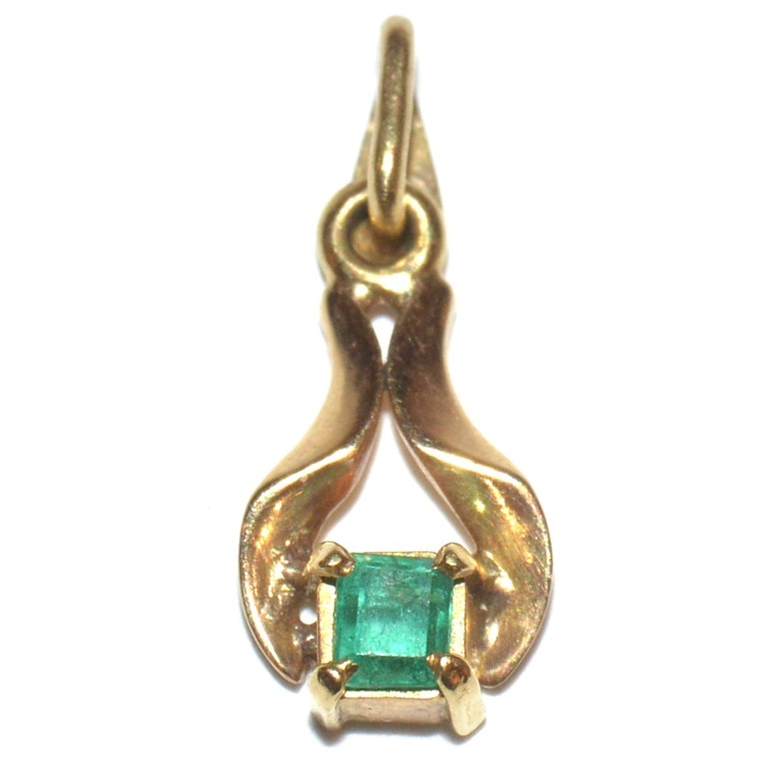 14K Gold Emerald Necklace Pendant