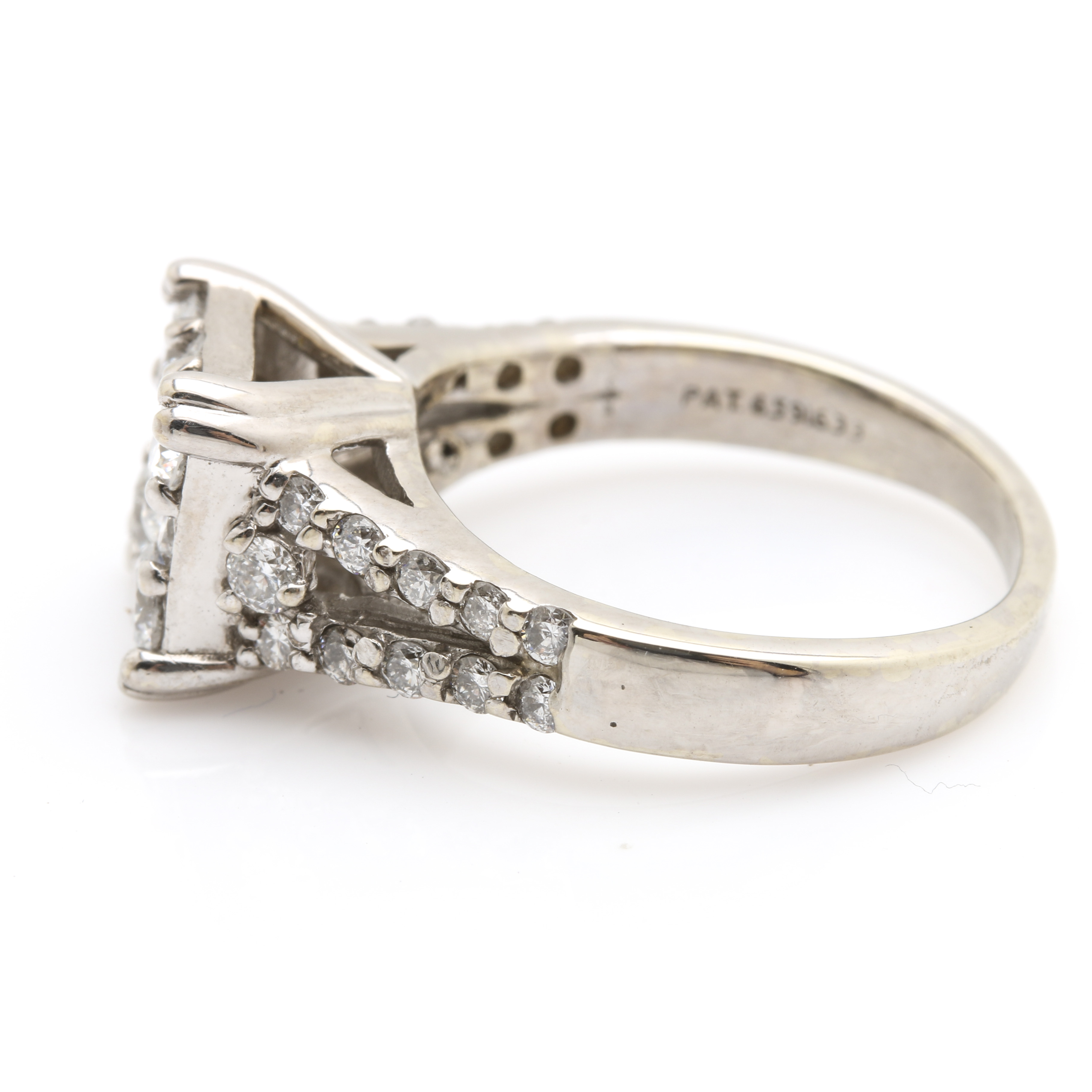 14K White Gold 1.05 CTW Diamond Ring