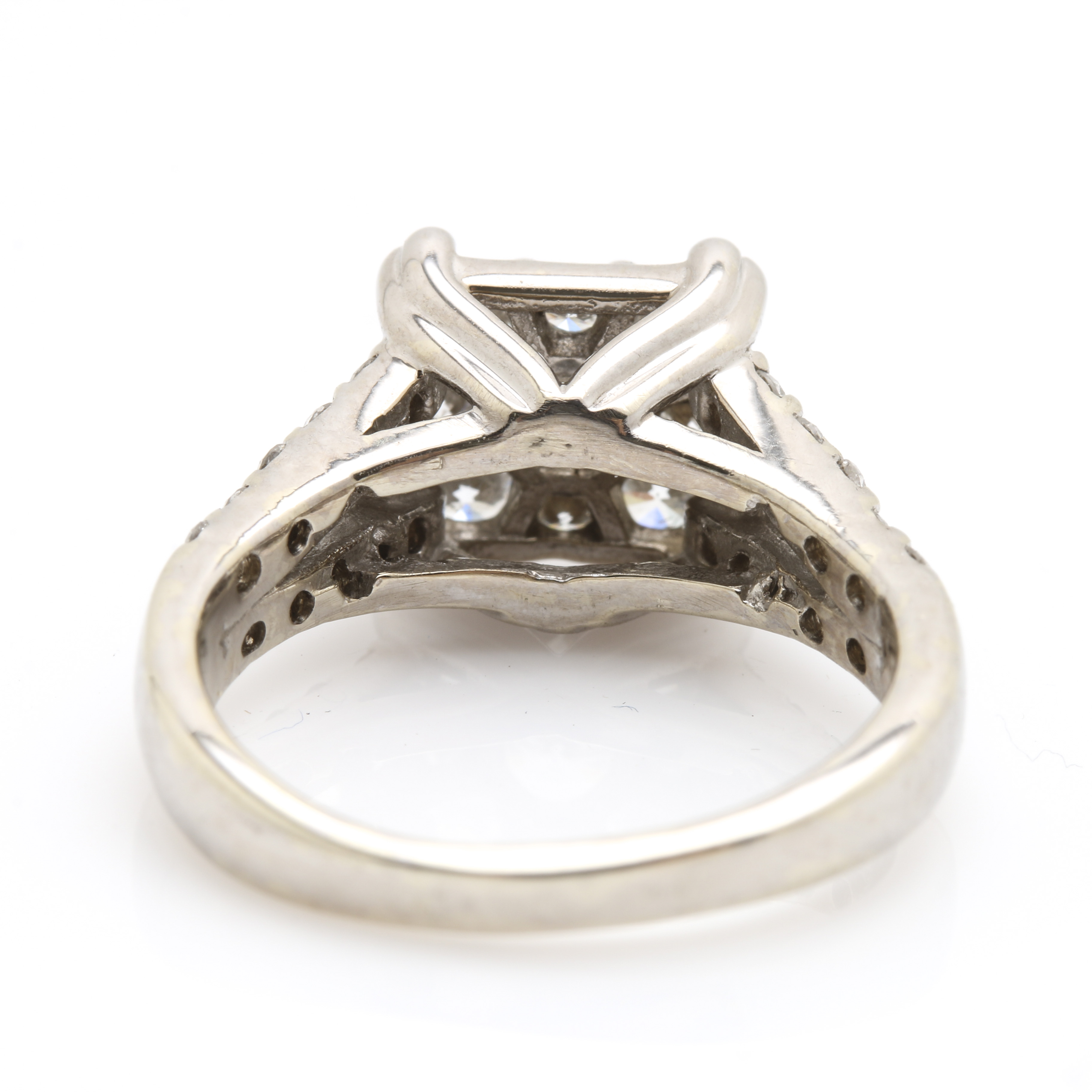 14K White Gold 1.05 CTW Diamond Ring