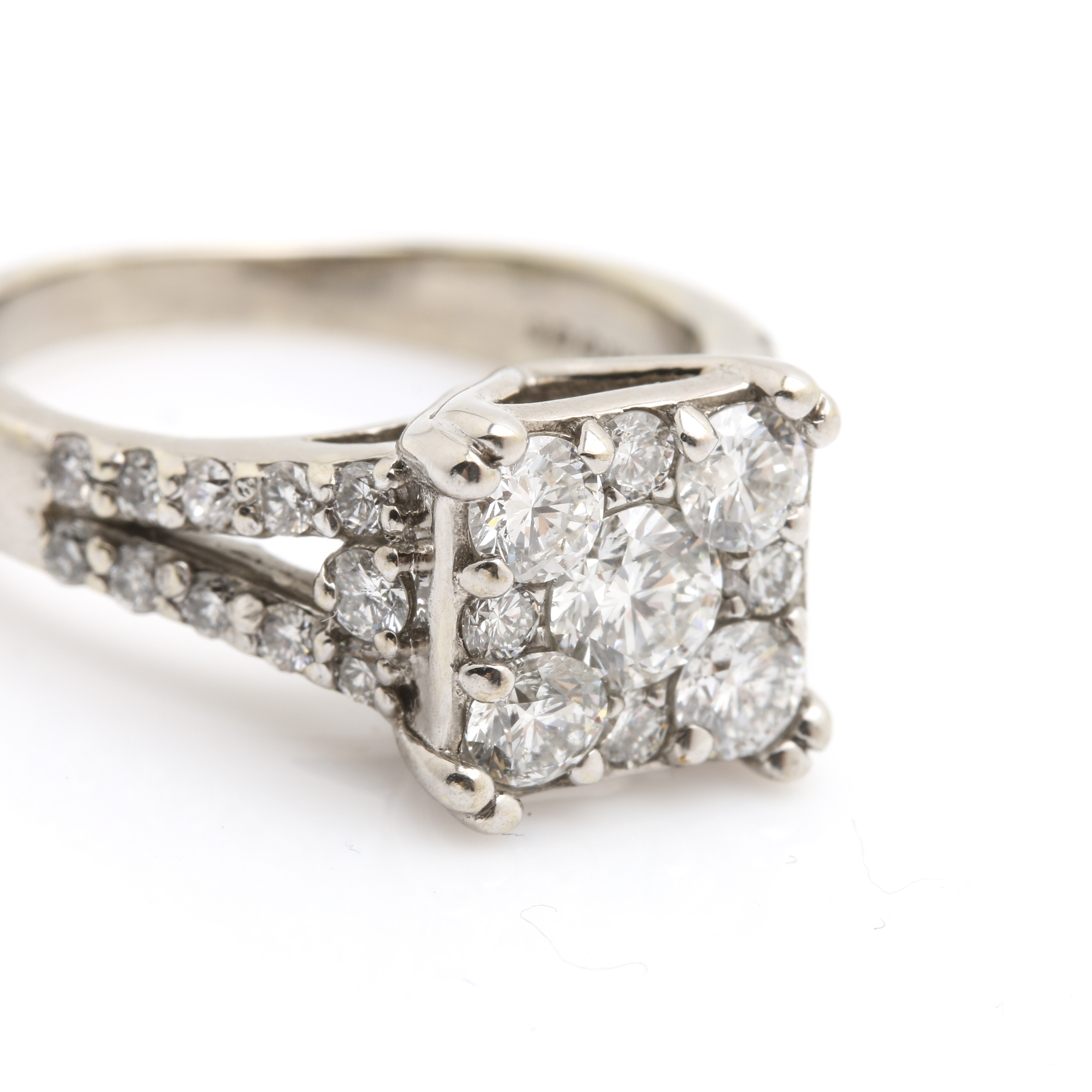 14K White Gold 1.05 CTW Diamond Ring