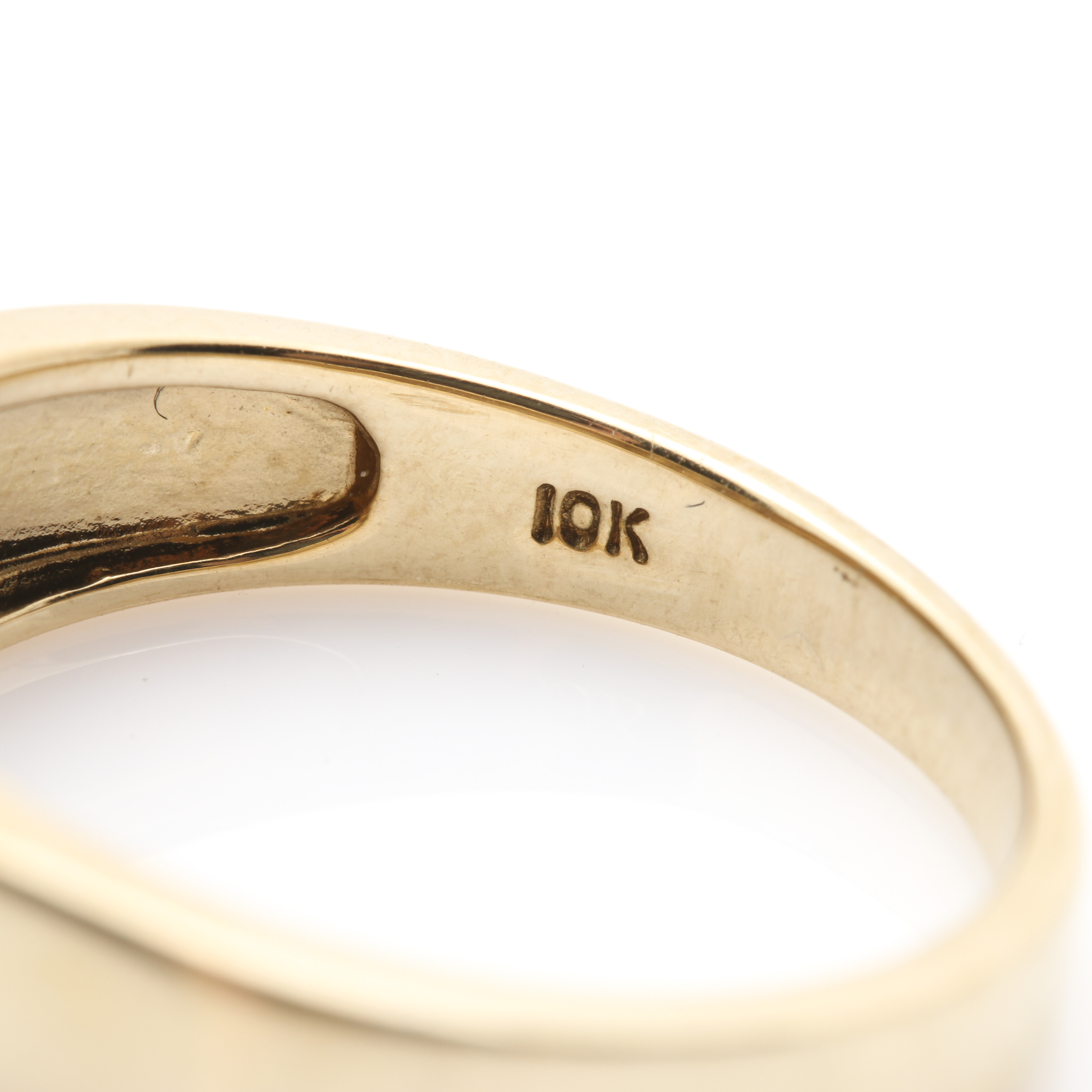 10K Yellow Gold Garnet Ring