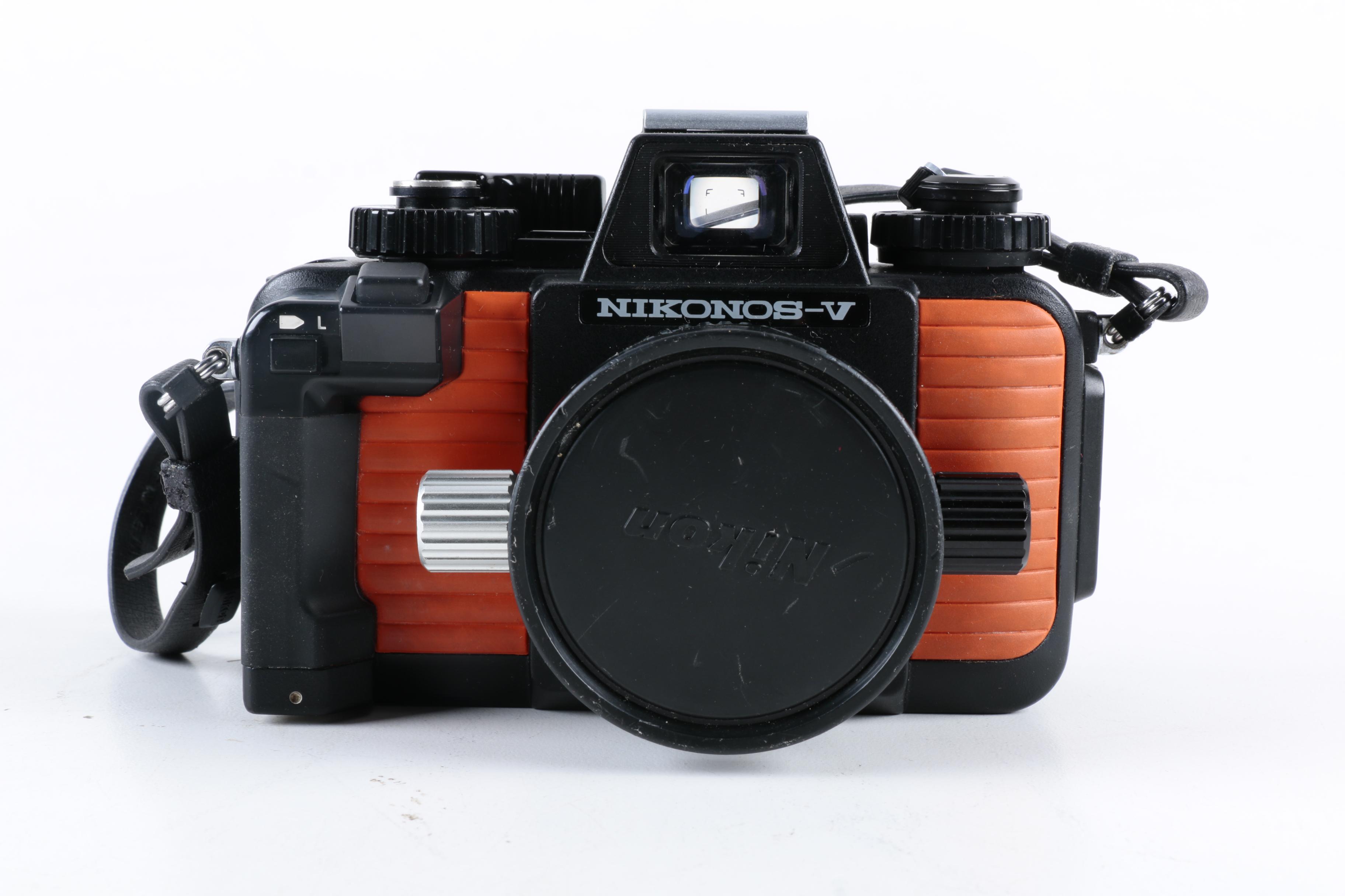 Nikonos Calypso-V Camera and Accessories