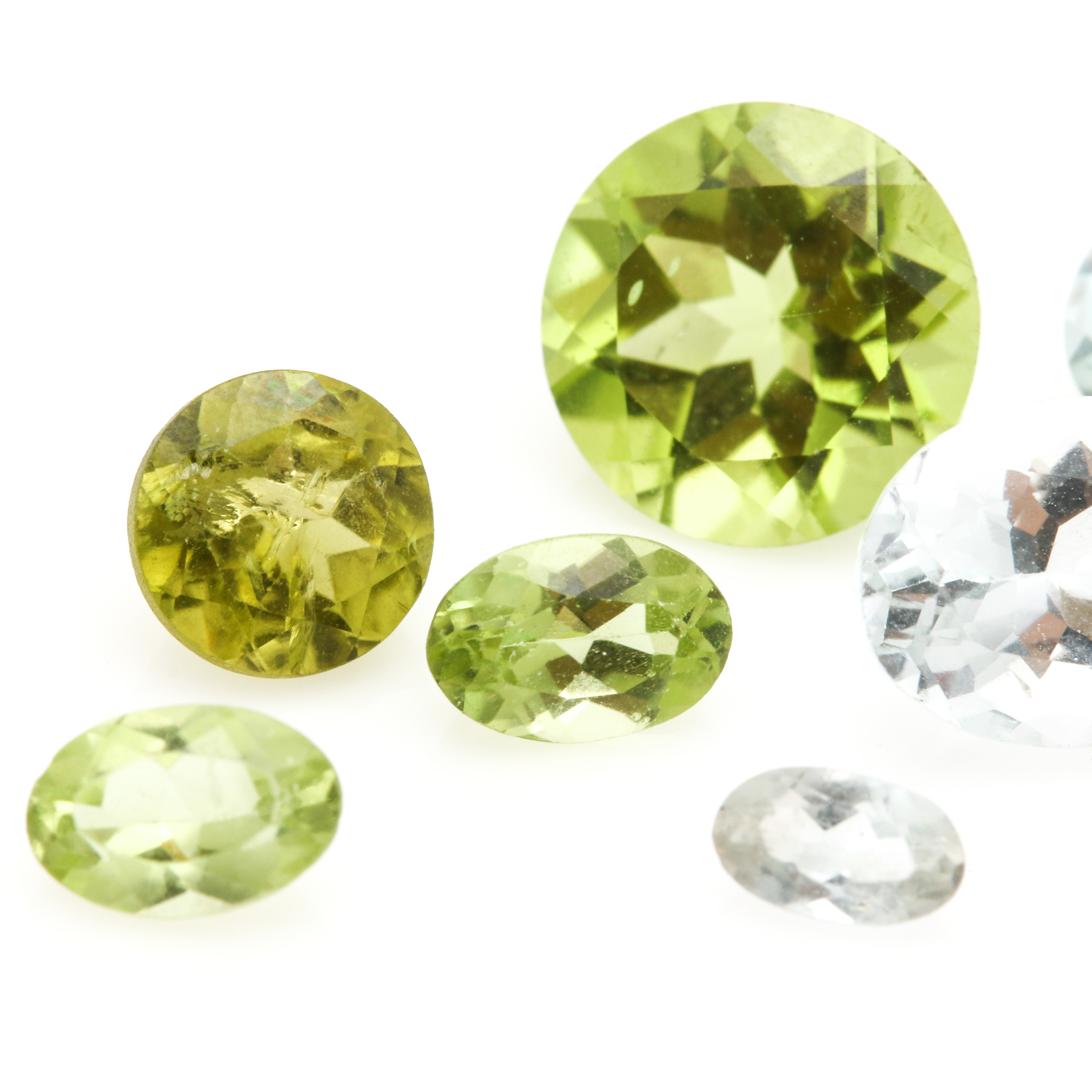 Assortment of Loose Gemstones