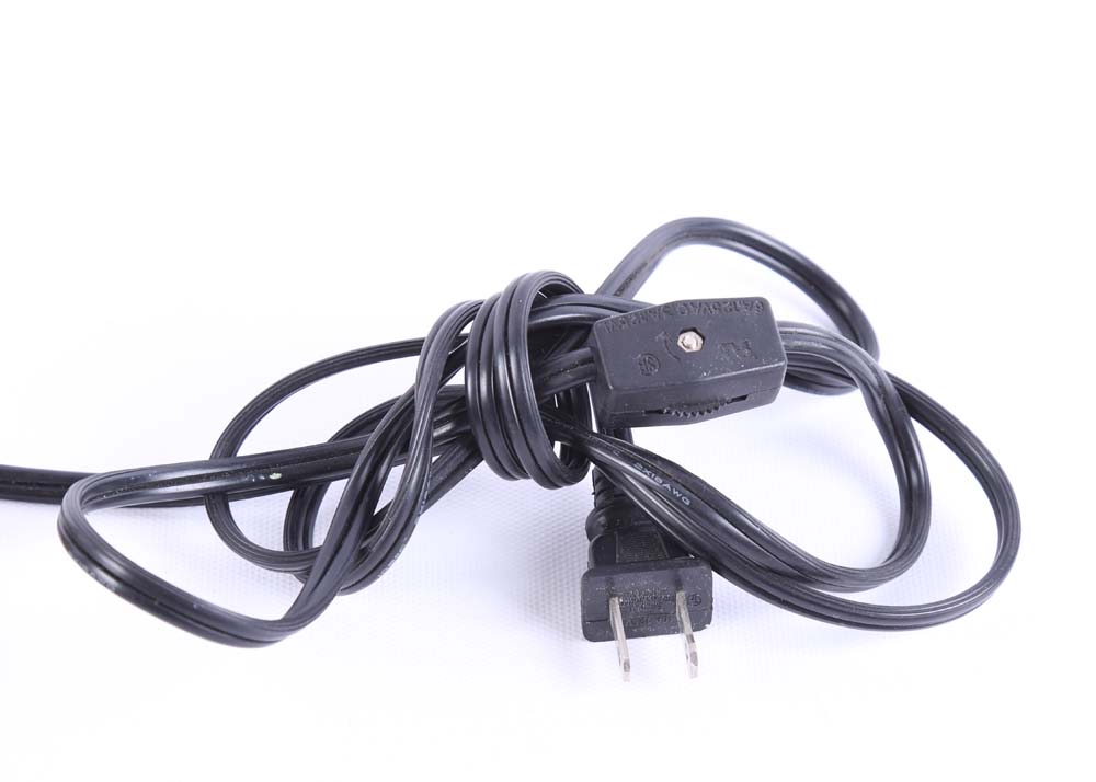 Tiffany Style Lily Accent Lamp