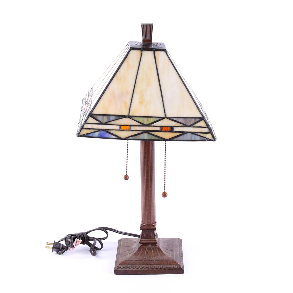 Tiffany Style Art Deco Accent Lamp