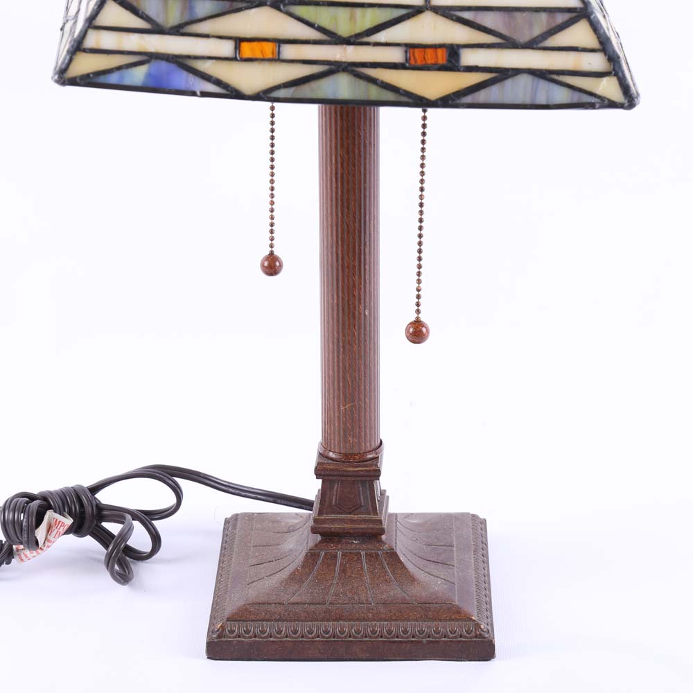 Tiffany Style Art Deco Accent Lamp