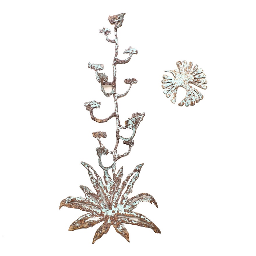 Distressed Floral Wall Decor