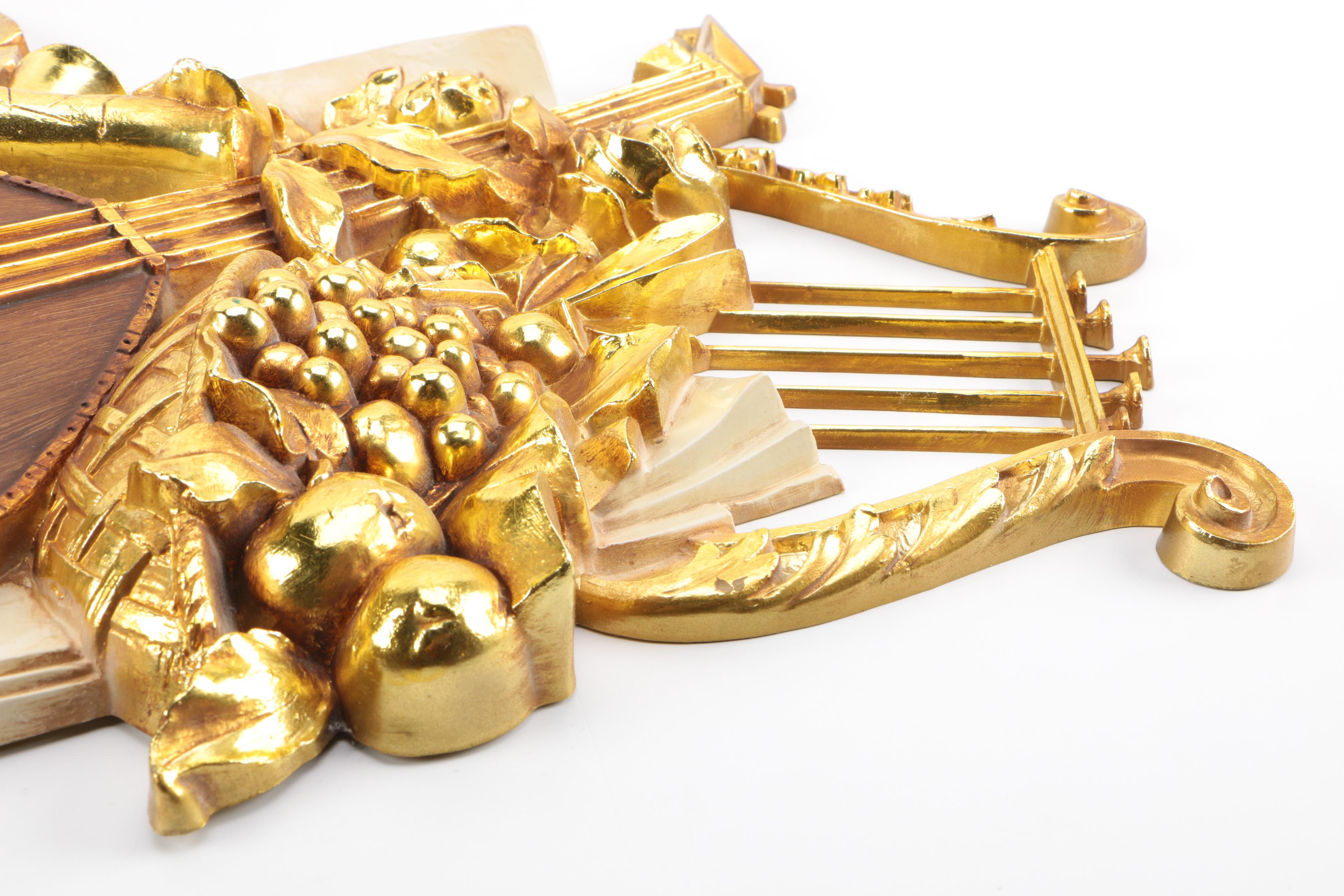 Vintage Plastic Molded Wall Hanging