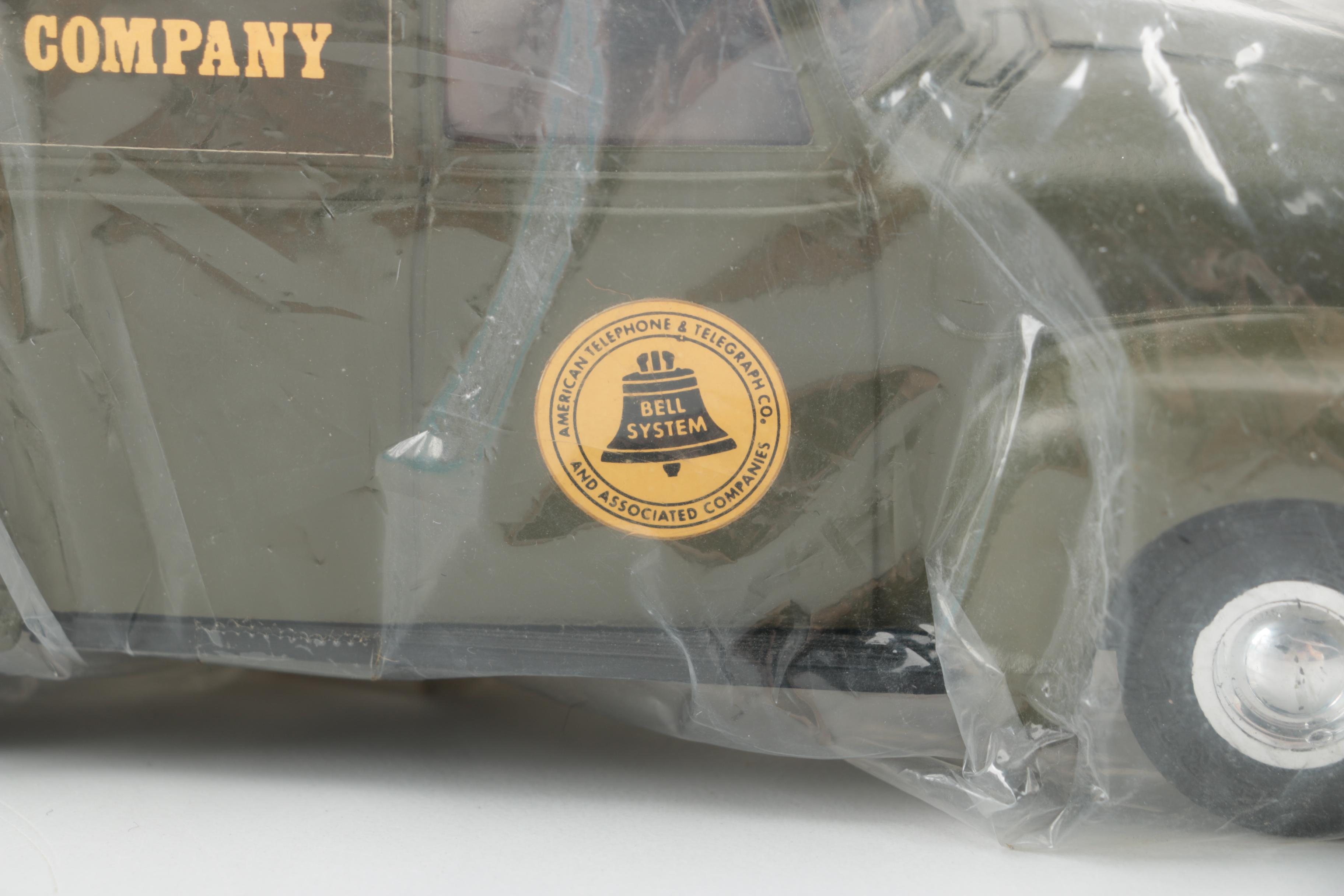 ERTL Die Cast 1950s Truck Banks