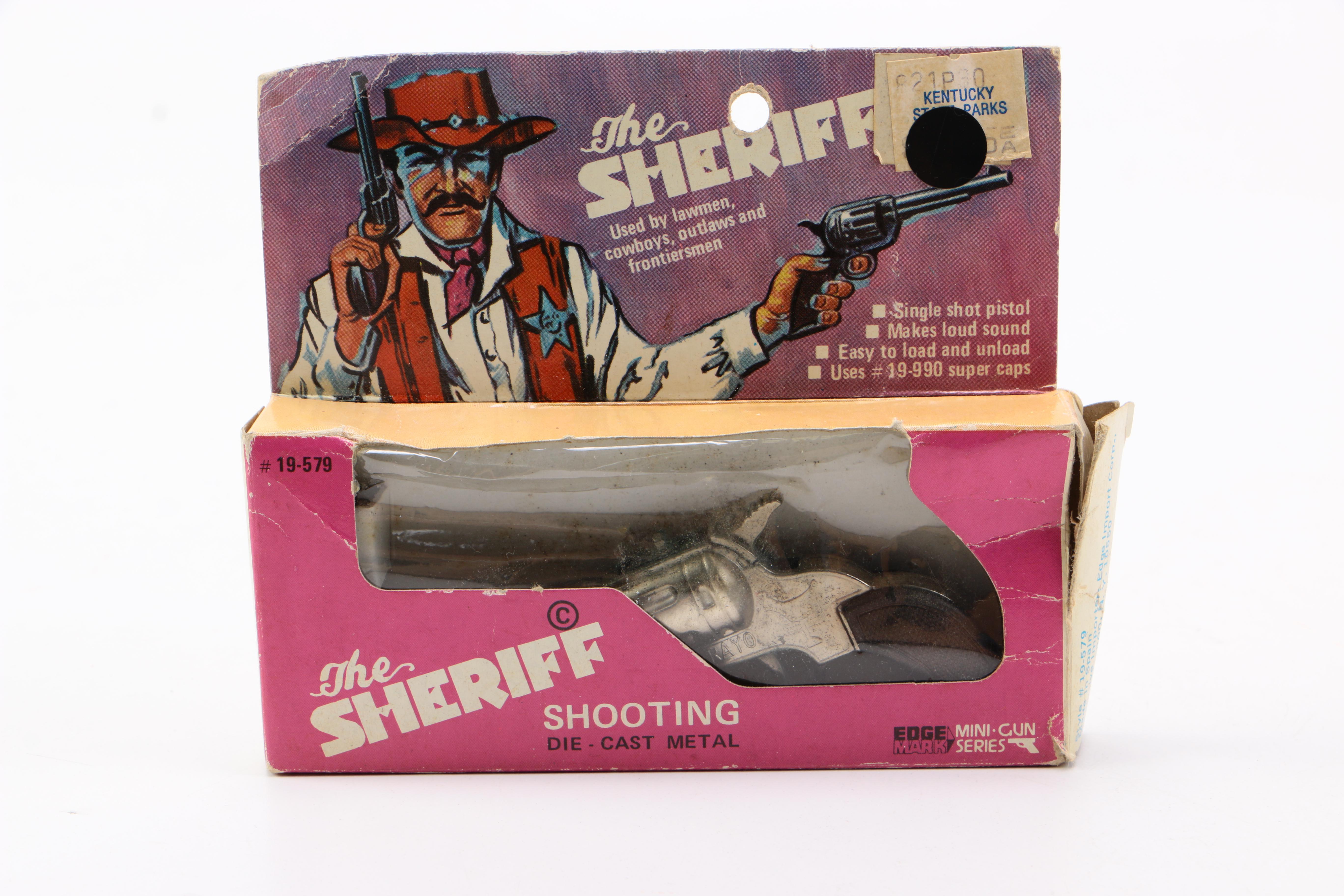 "The Sheriff: Mini Rayo" Toy Gun and Shooting Caps