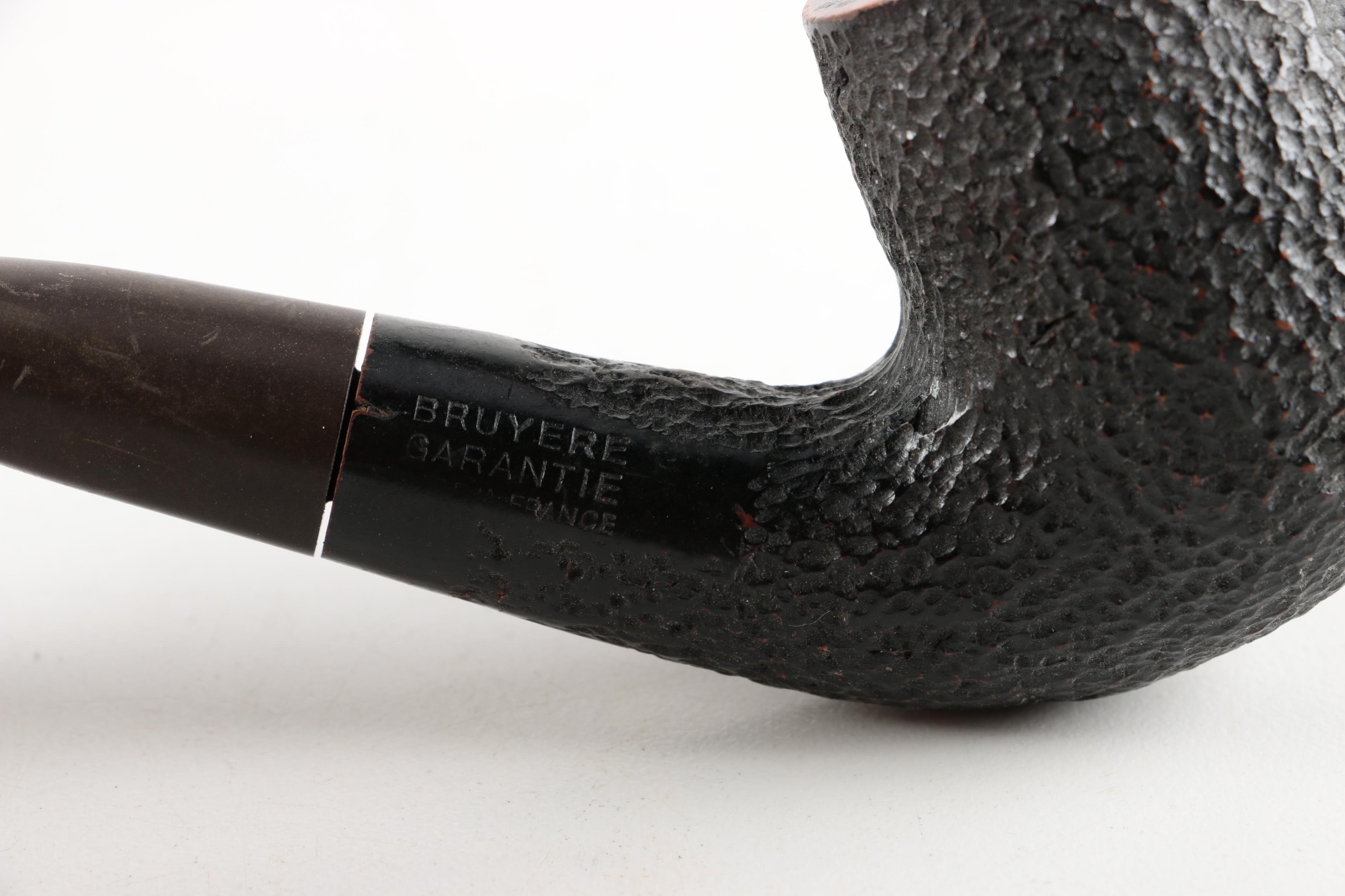 Humidor Pipe Rack with Pipes and Accessories