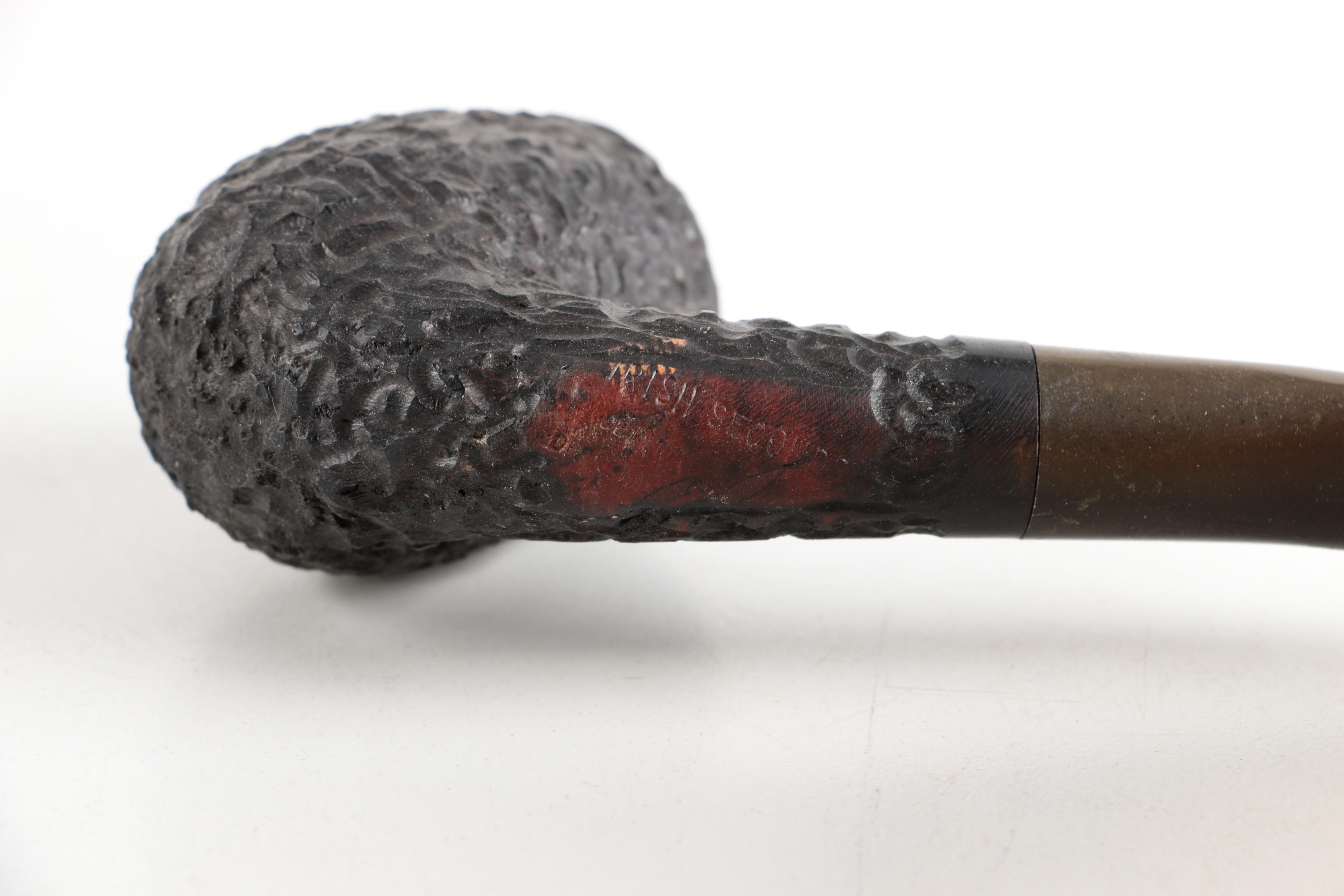 Humidor Pipe Rack with Pipes and Accessories