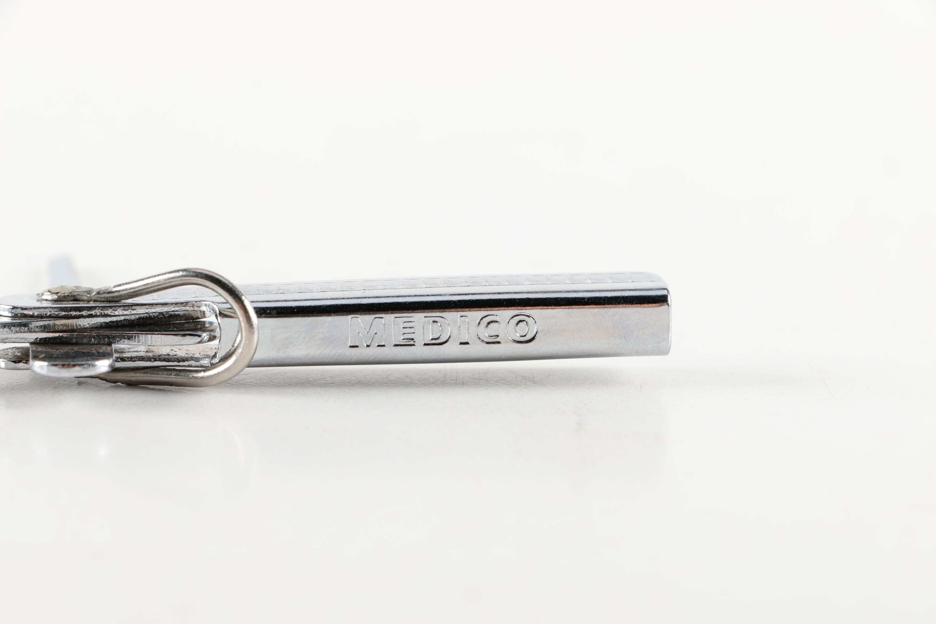 Humidor Pipe Rack with Pipes and Accessories