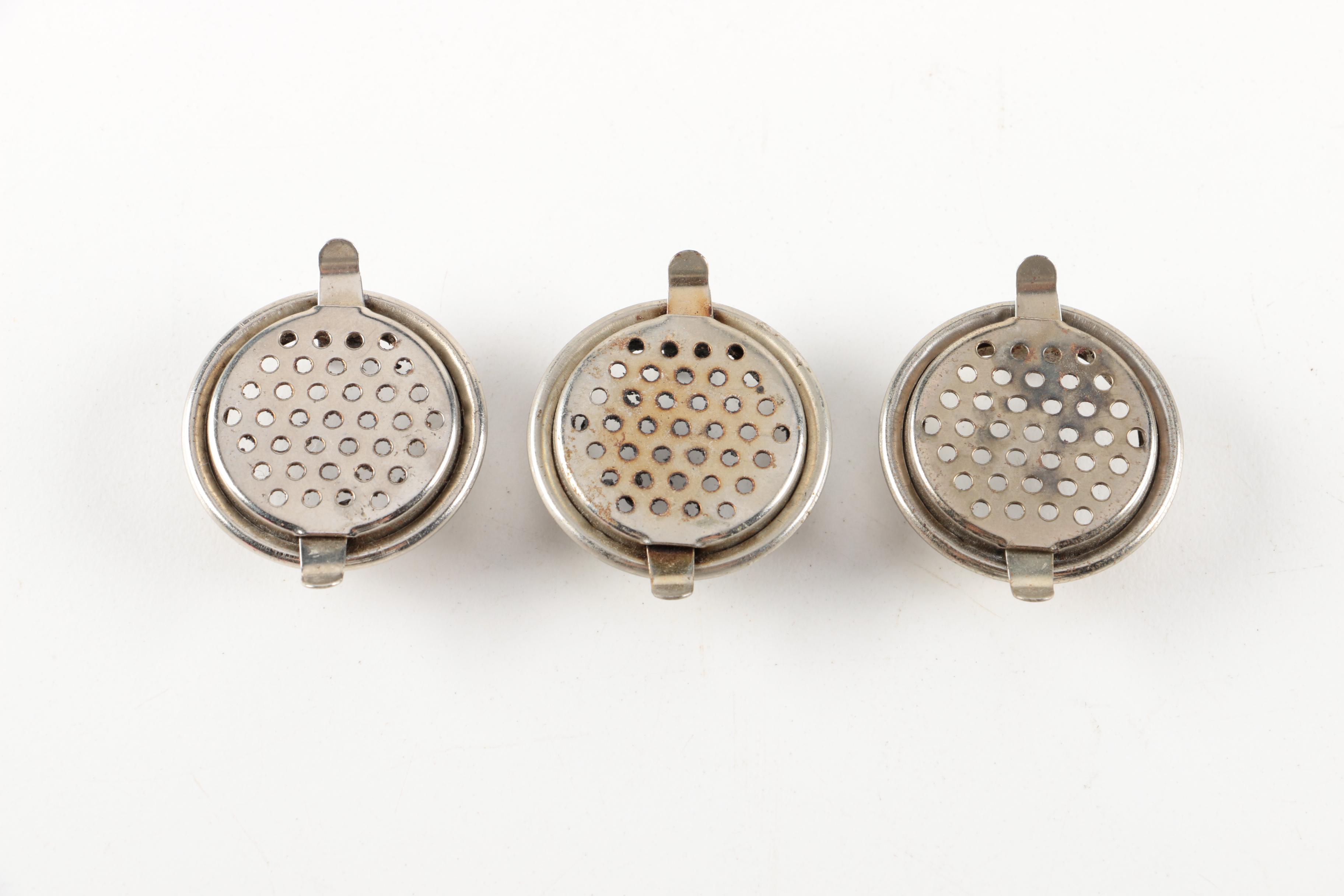 Humidor Pipe Rack with Pipes and Accessories