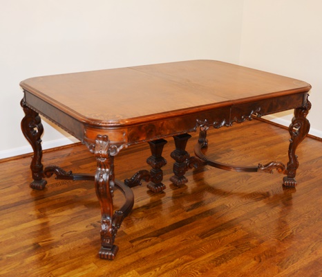 Batesville Cabinet Co. Baroque Italian Style Dining Room Table, Circa 1930s