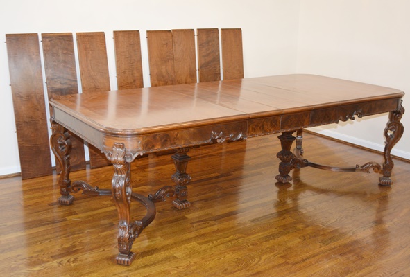Batesville Cabinet Co. Baroque Italian Style Dining Room Table, Circa 1930s