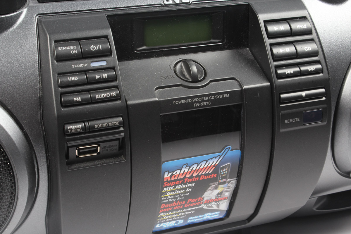 JVC Powered Woofer CD System RV-NB70