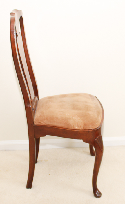 Queen Anne Style Cherry Side Chair