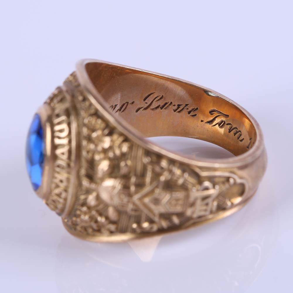 10K Yellow Gold Notre Dame University 1962 Class Ring