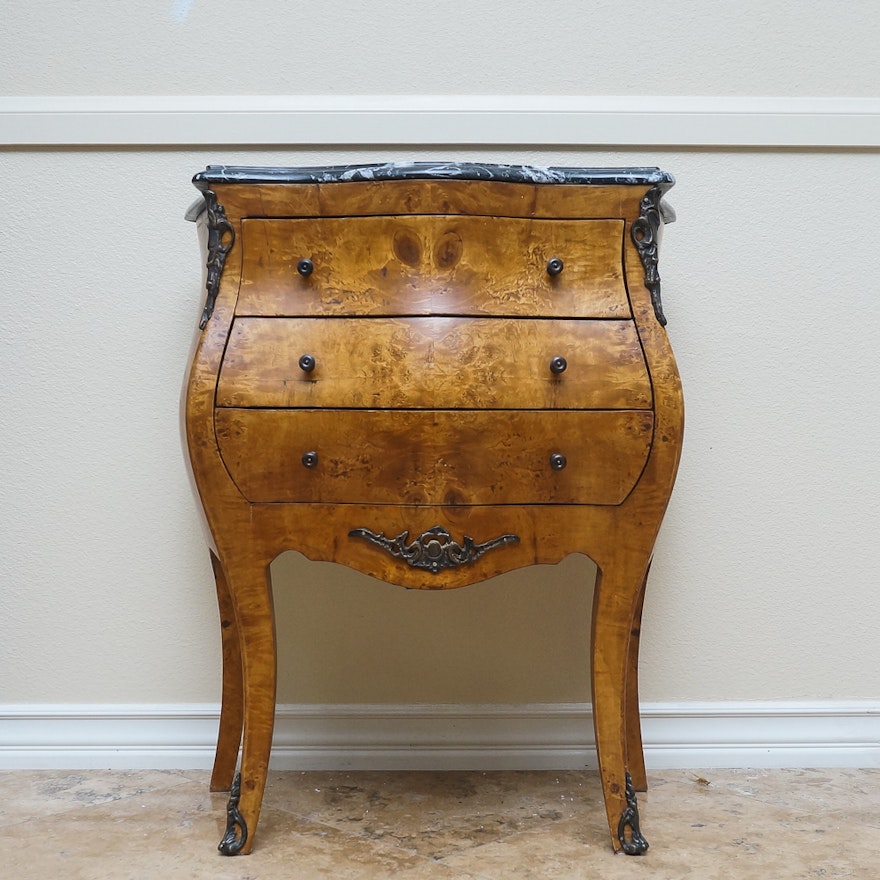 Bird's Eye Maple Veneer Bombé End Table With Black Marble Top