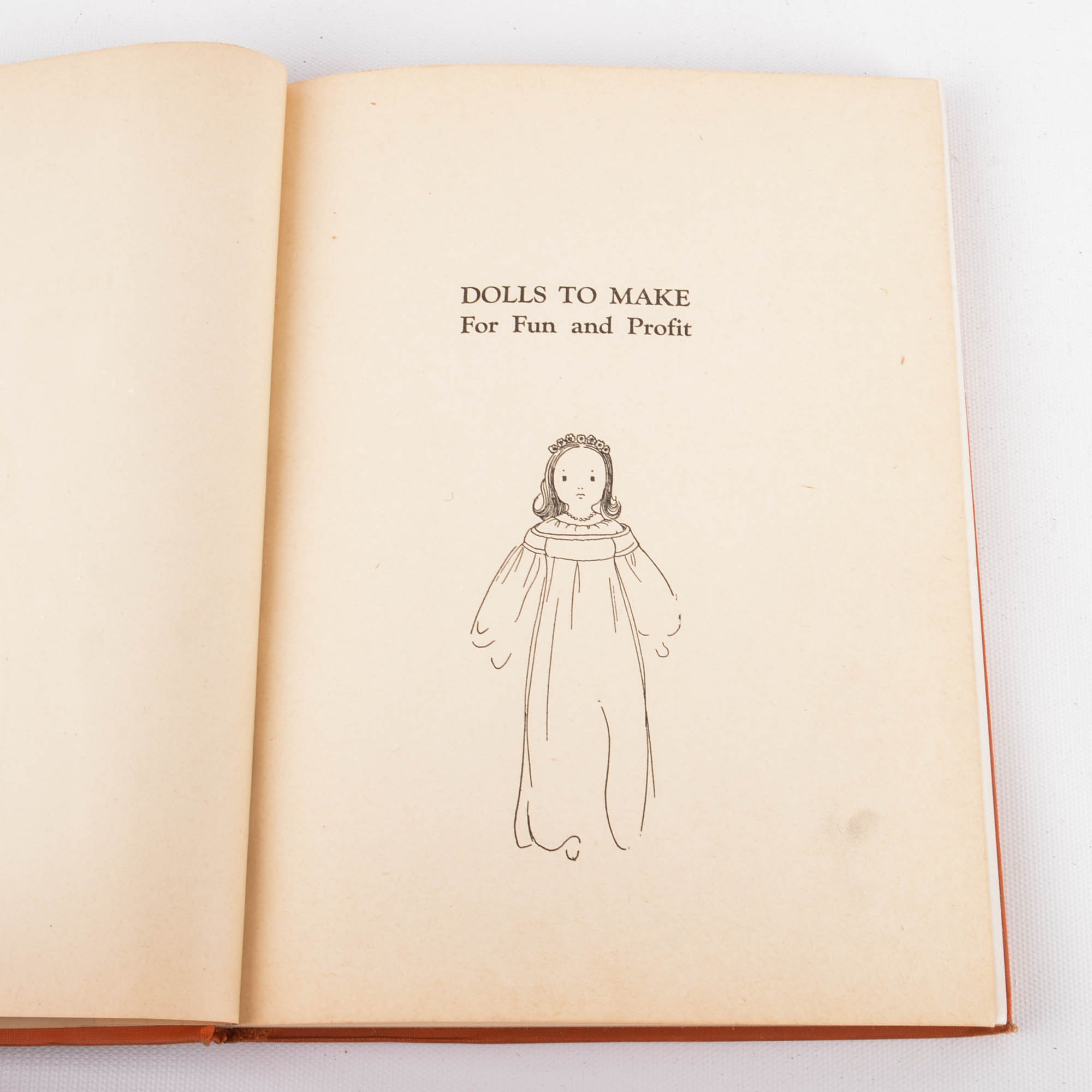 First Edition Sixth Printing Of "Dolls To Make For Fun And Profit"