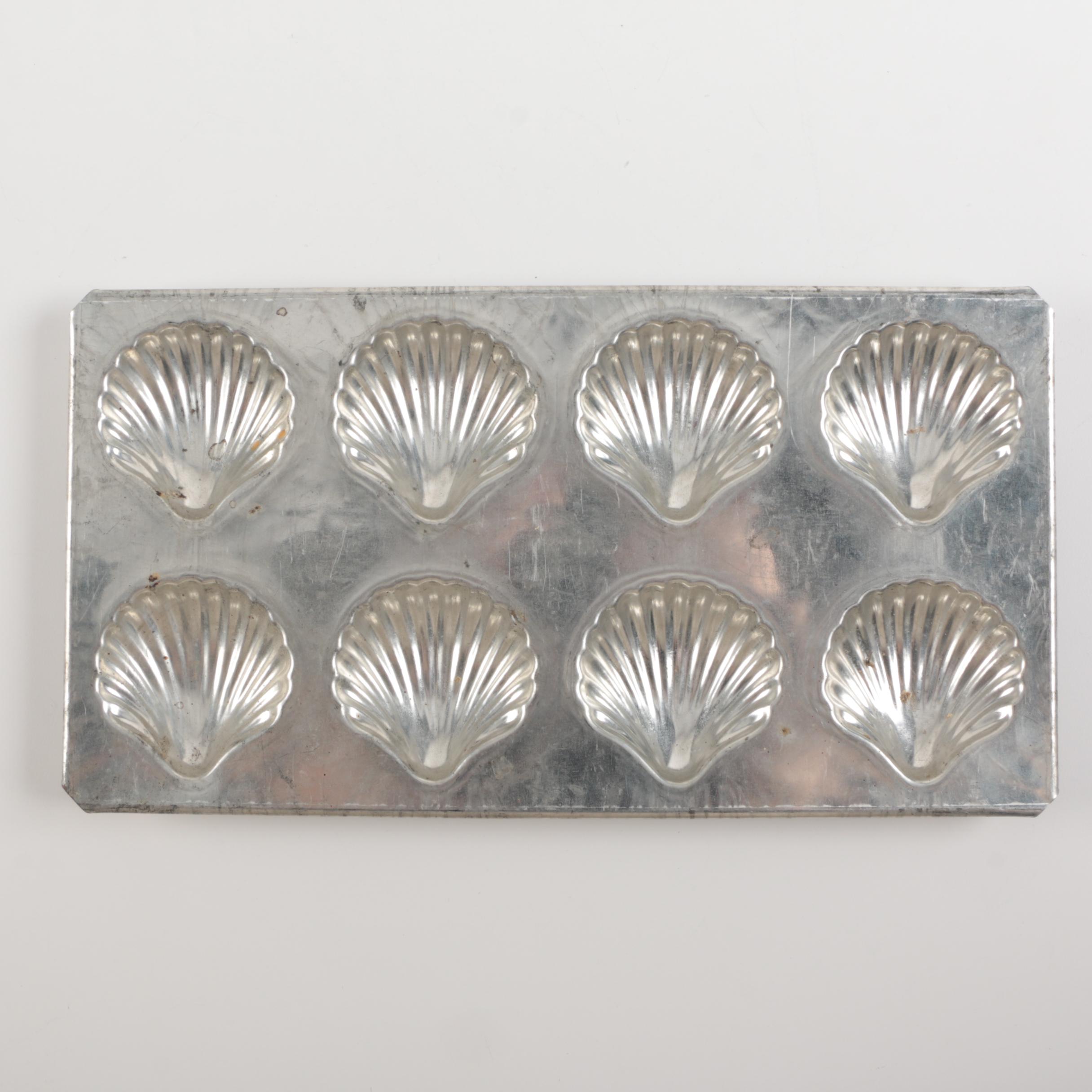 Pewter Bakeware and Pitchers