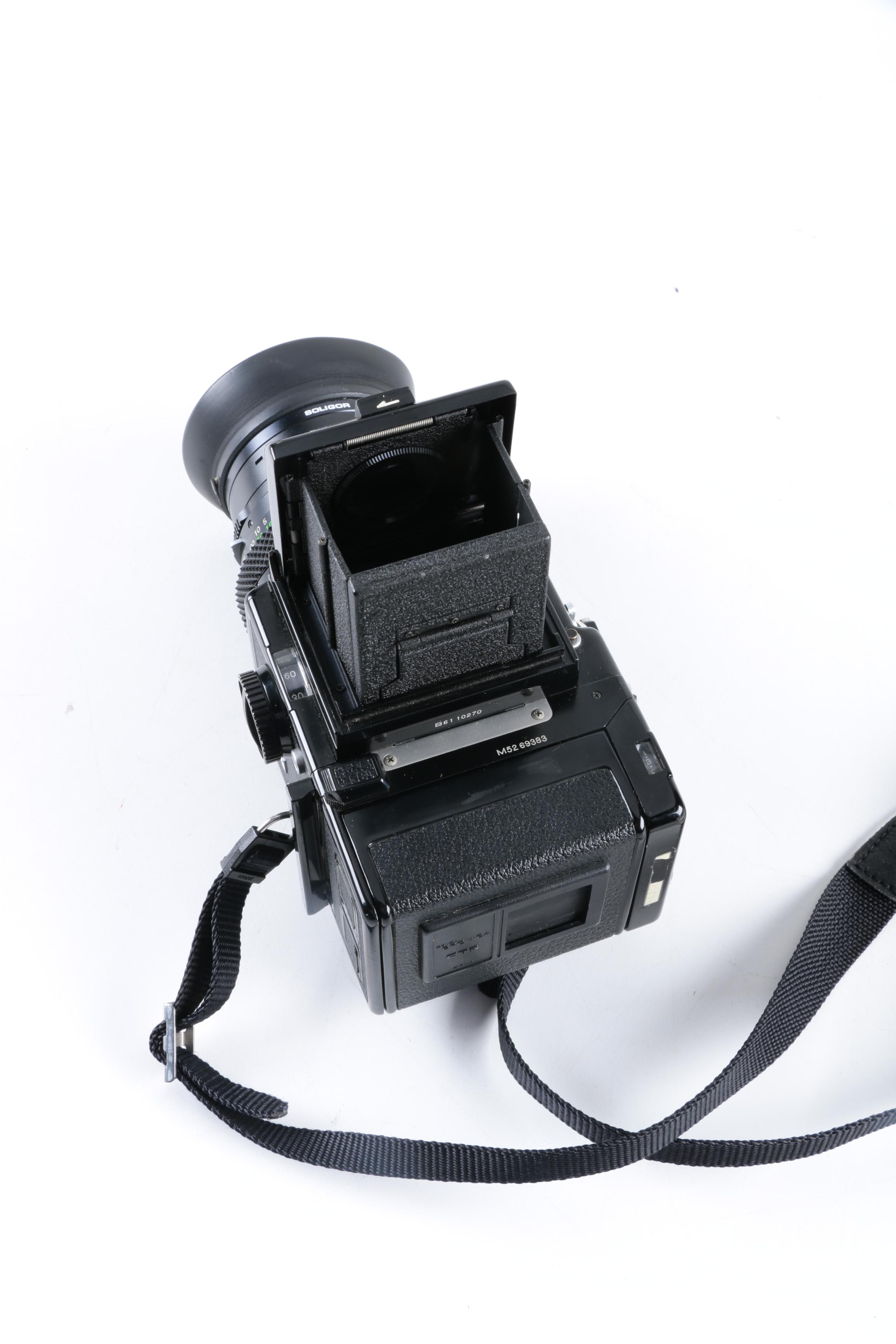 Zenza Bronica ETRS AE-II Finder E Camera