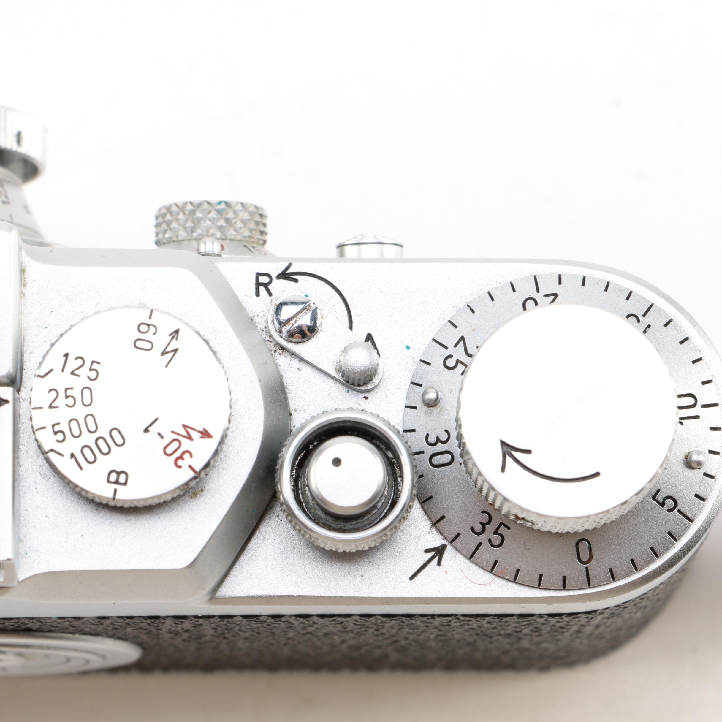 Leica DBP Camera with Lens