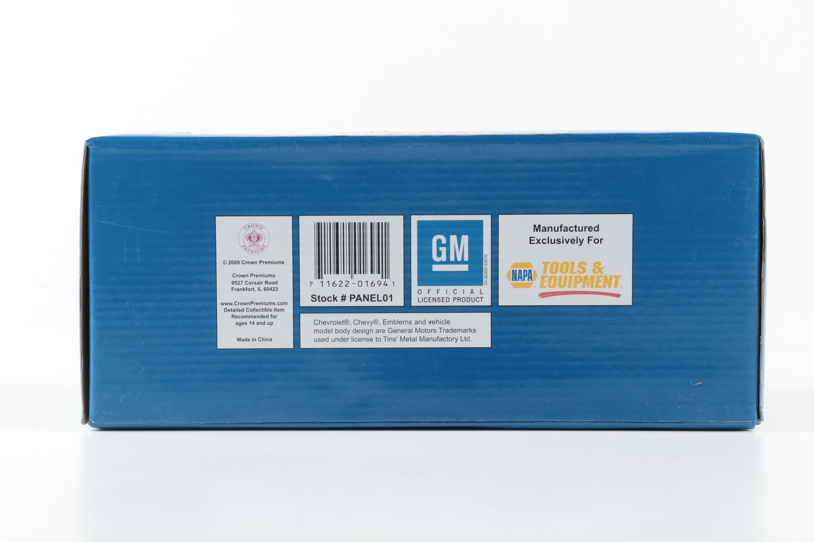 NAPA Die-Cast Vintage Vans