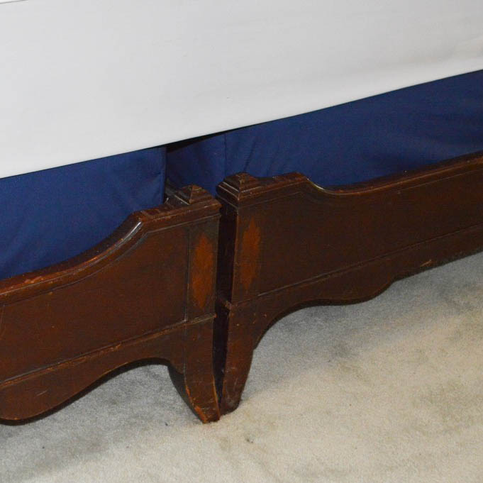 Chippendale Style Mahogany Twin Bed Frames