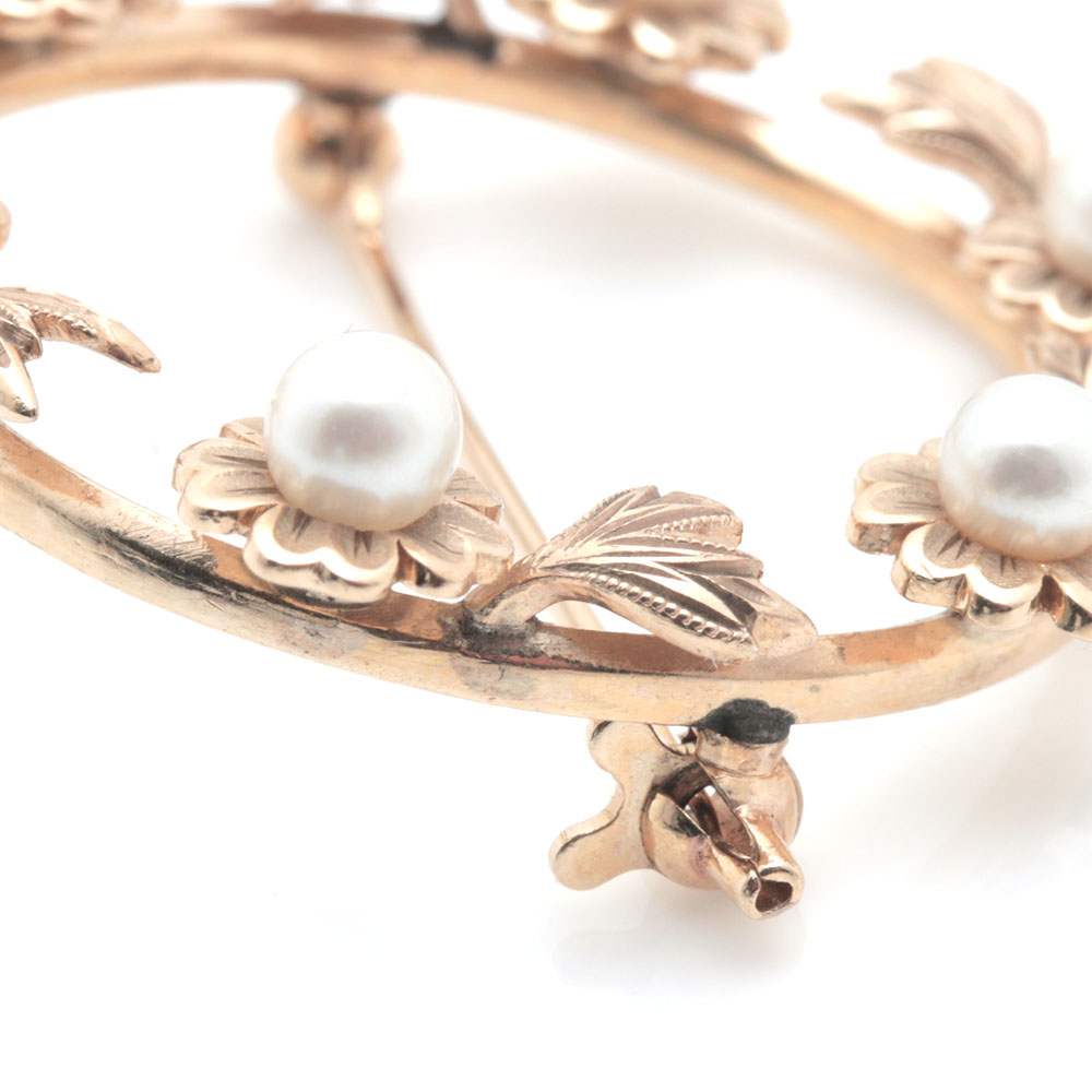 Mikimoto 14K Yellow Gold Pearl Wreath Brooch