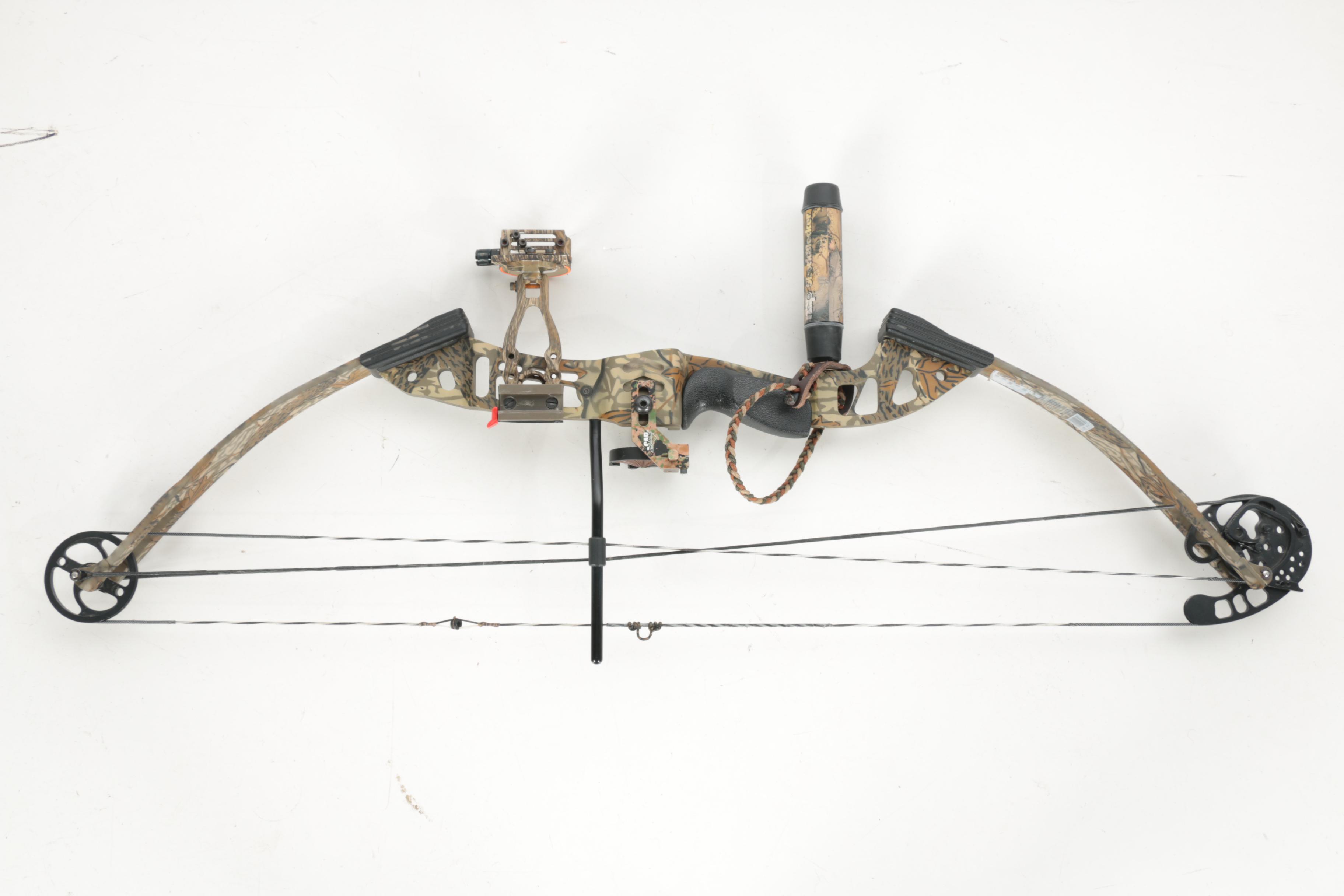 PSE Diamondback Compound Bow with Arrows and Case