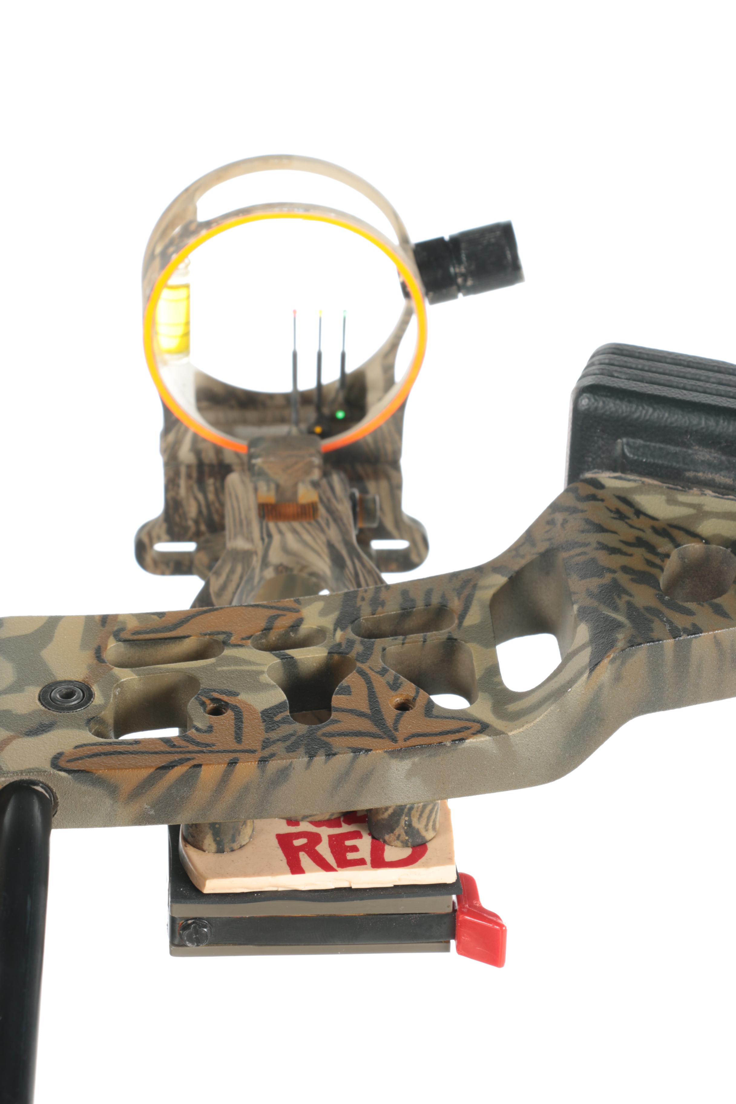 PSE Diamondback Compound Bow with Arrows and Case