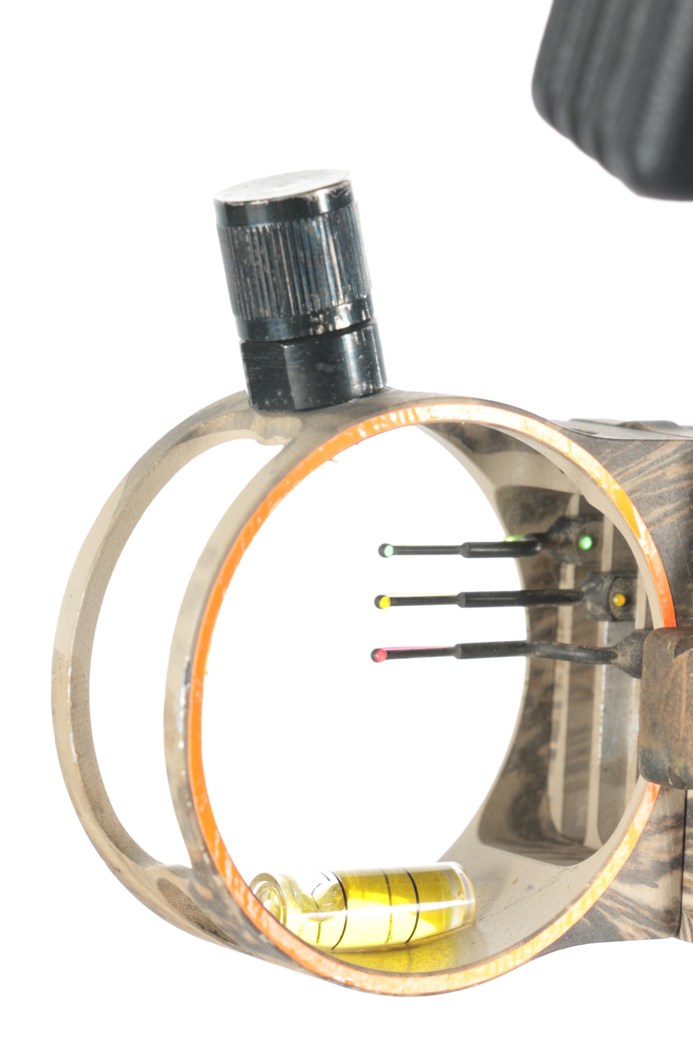 PSE Diamondback Compound Bow with Arrows and Case