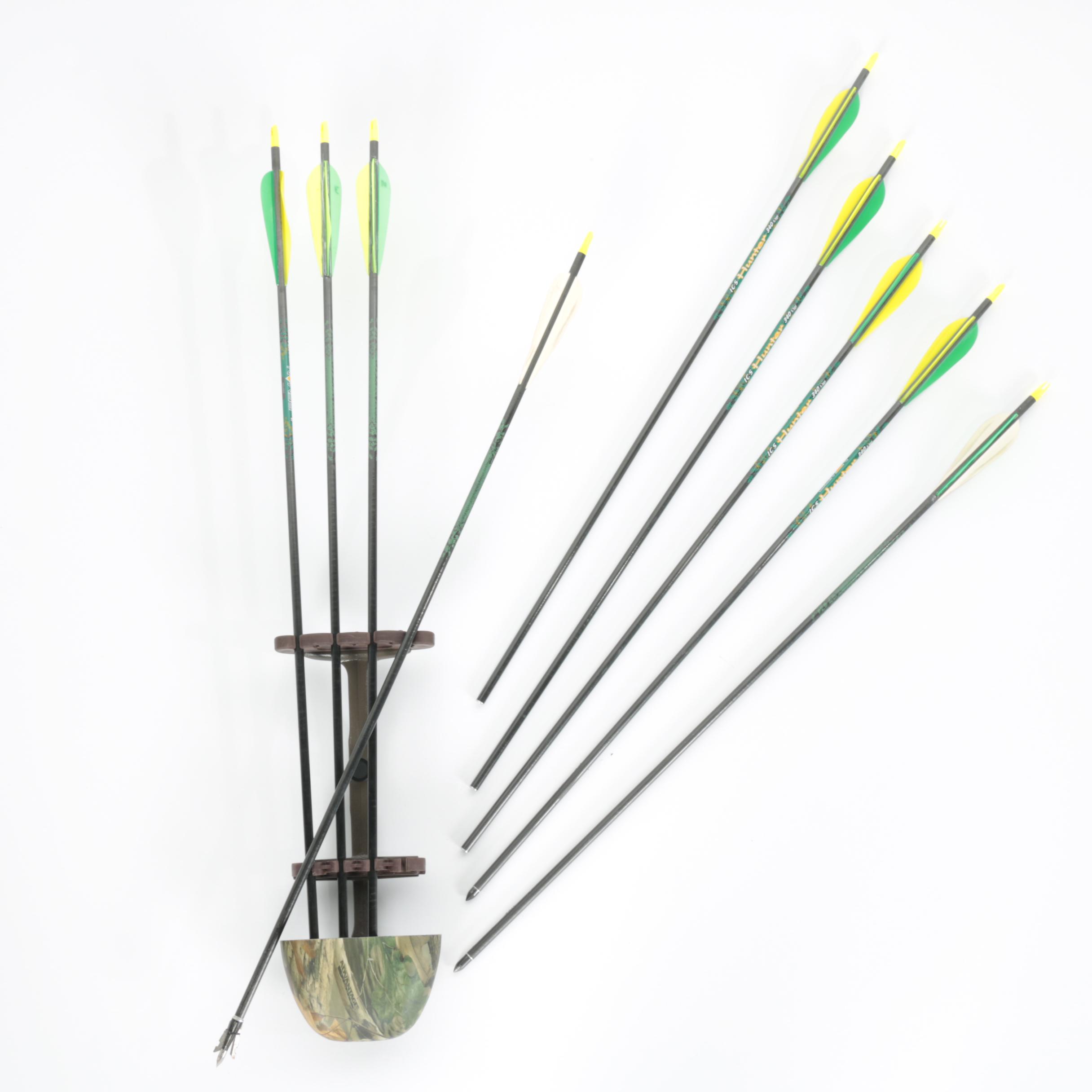 PSE Diamondback Compound Bow with Arrows and Case