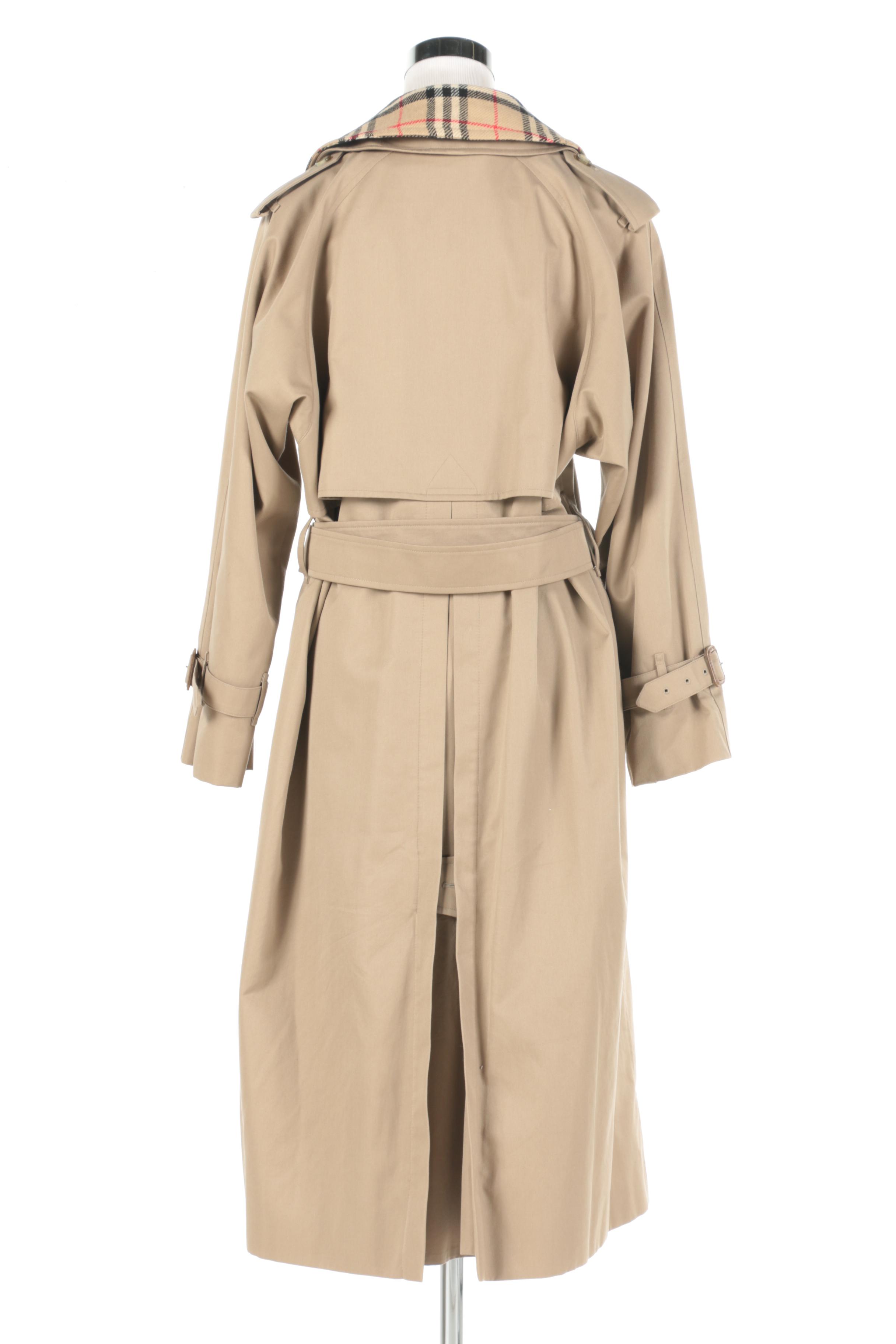Women's Burberry Trench Coat