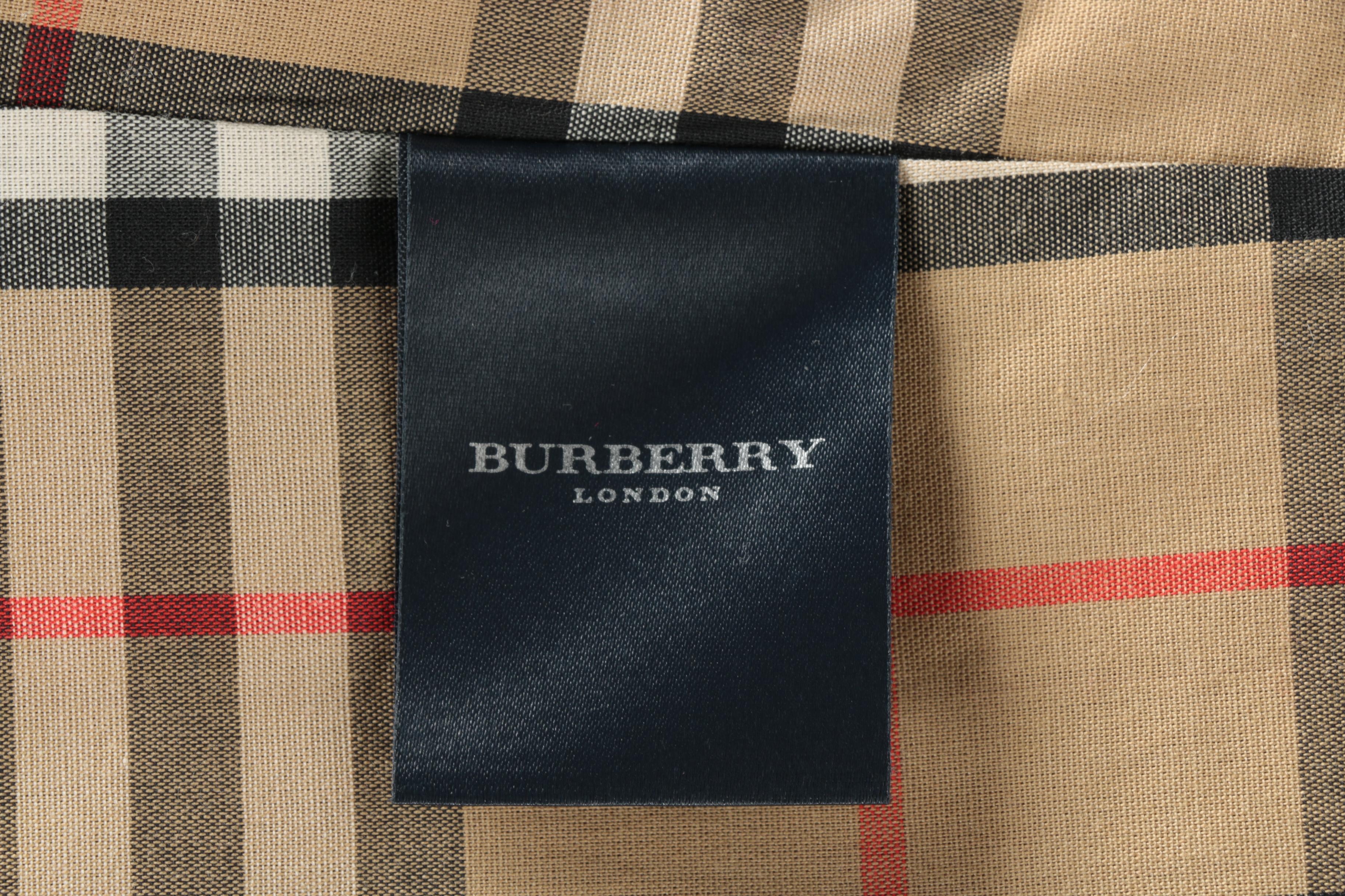 Women's Burberry Trench Coat